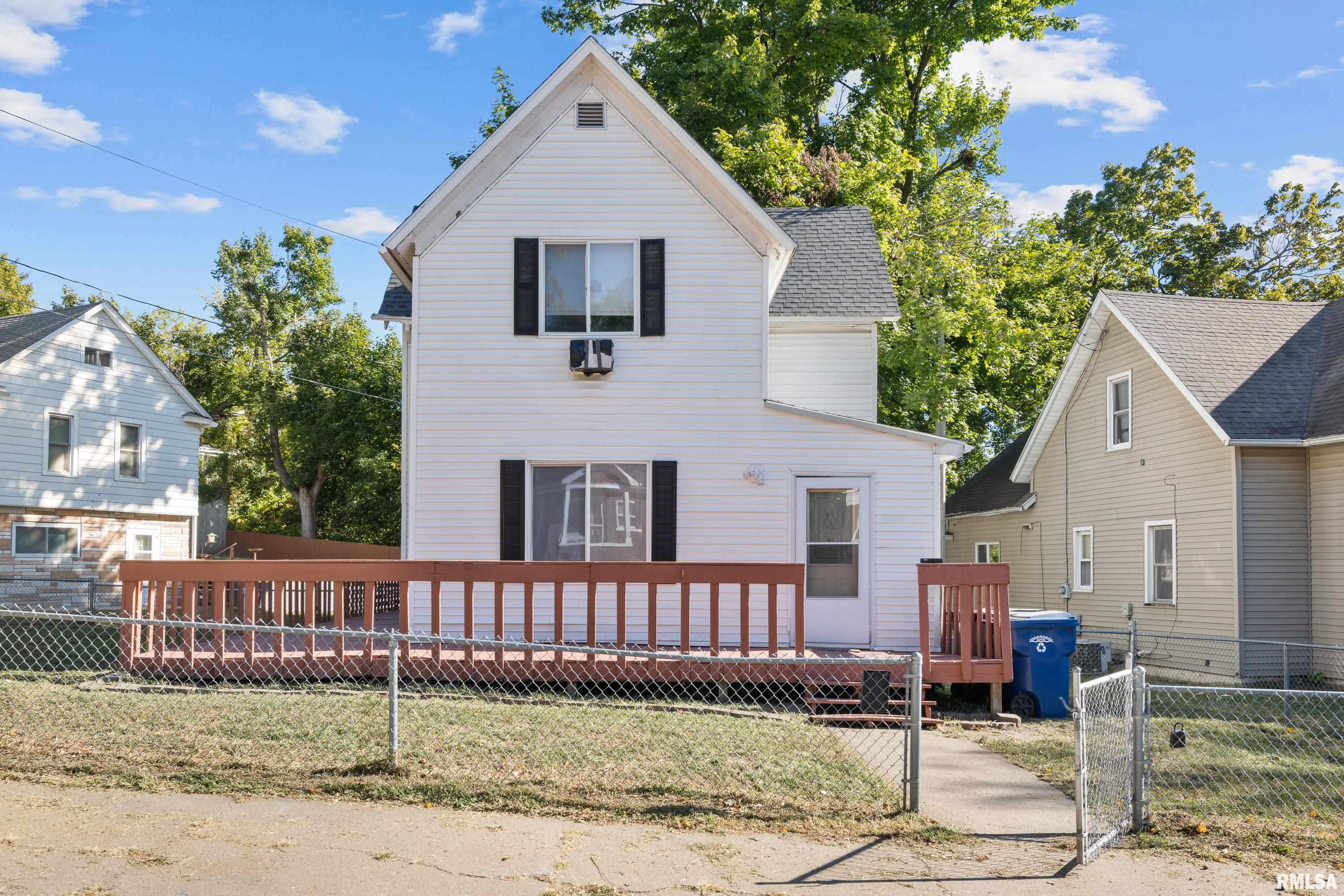 1219 S 7th Street, Clinton, Iowa image 1