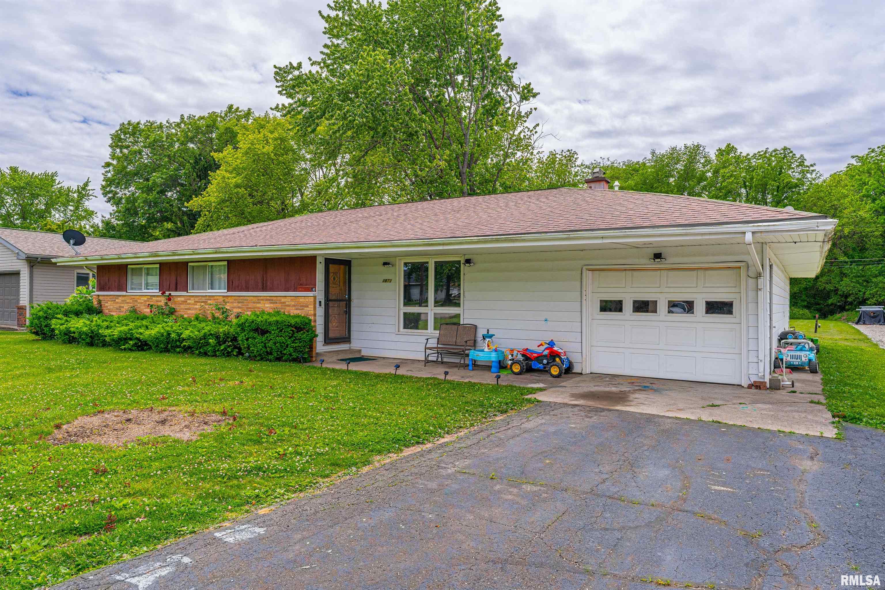1873 1250th Avenue, Lincoln, Illinois image 3