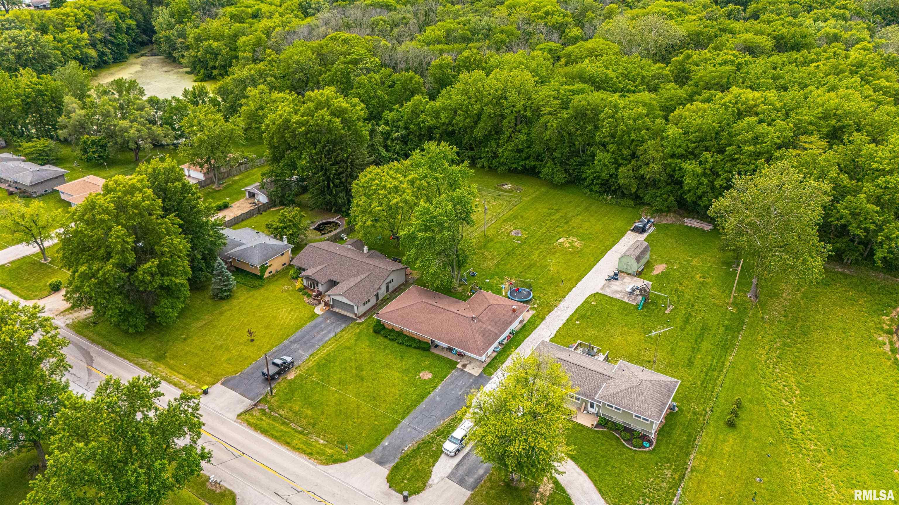 1873 1250th Avenue, Lincoln, Illinois image 4