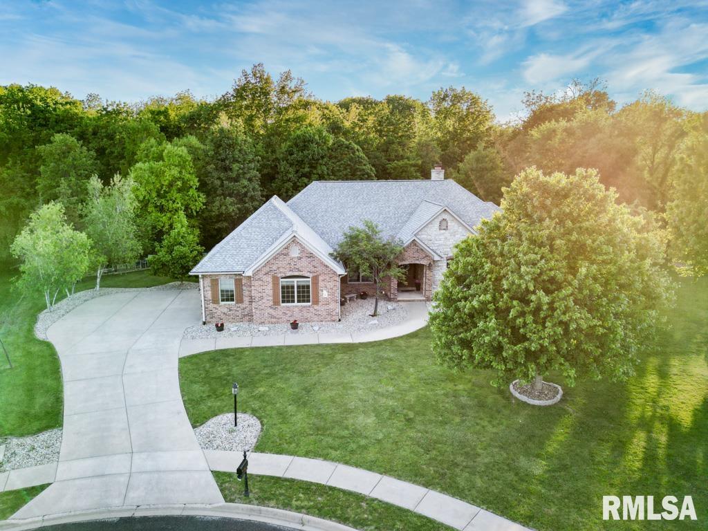 6 Wildwood Court, Washington, Illinois image 3