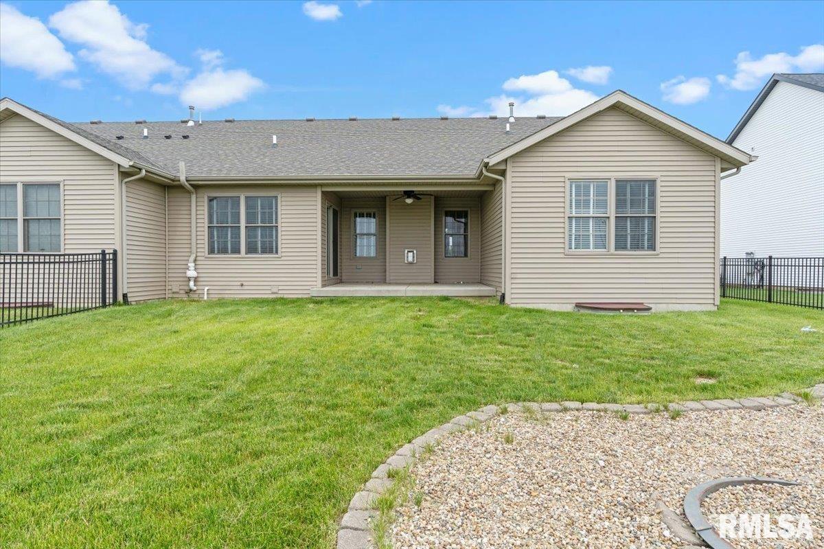 1809 Spartan Drive, Chatham, Illinois image 35