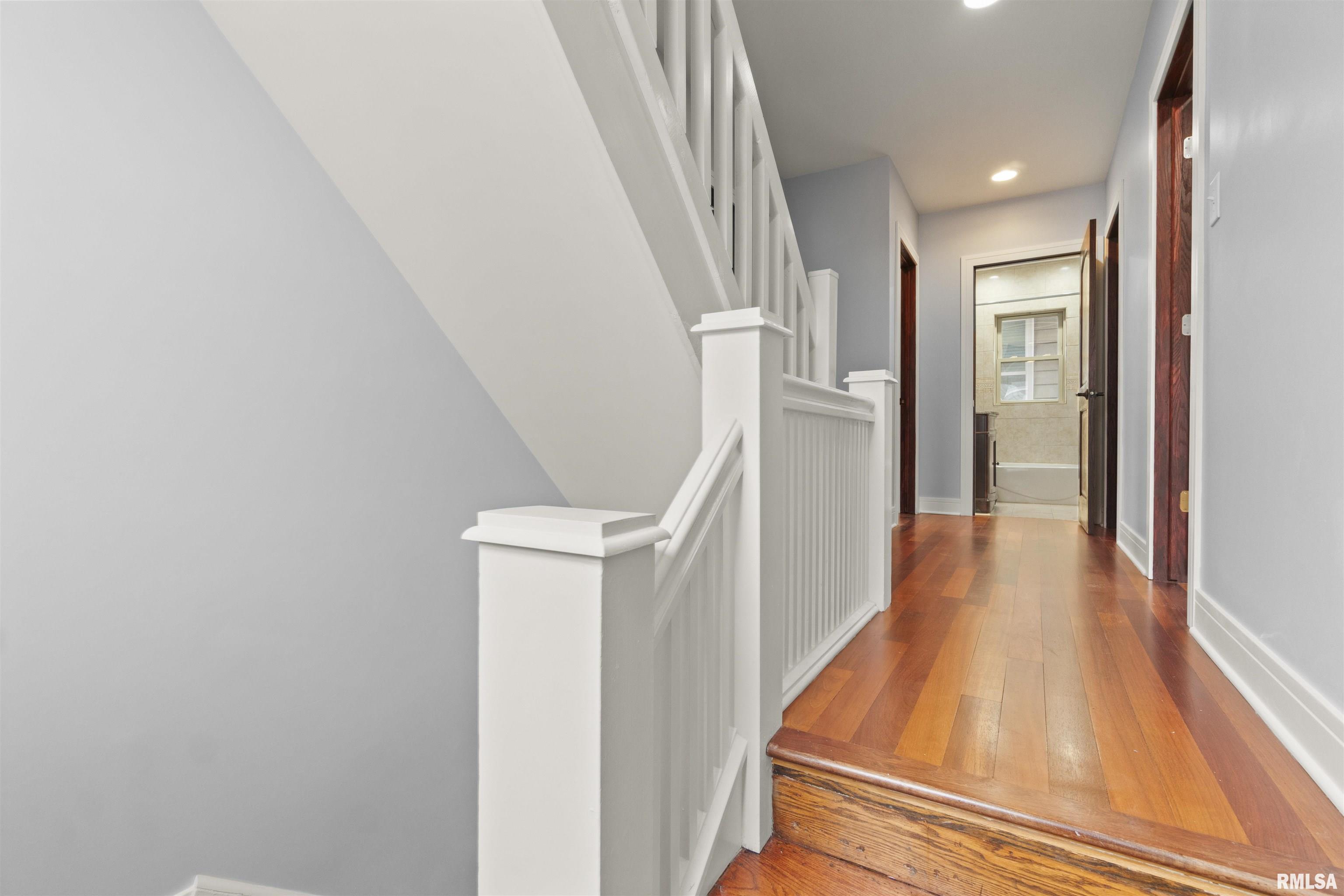 949 NE Glen Oak Avenue, Peoria, Illinois image 25