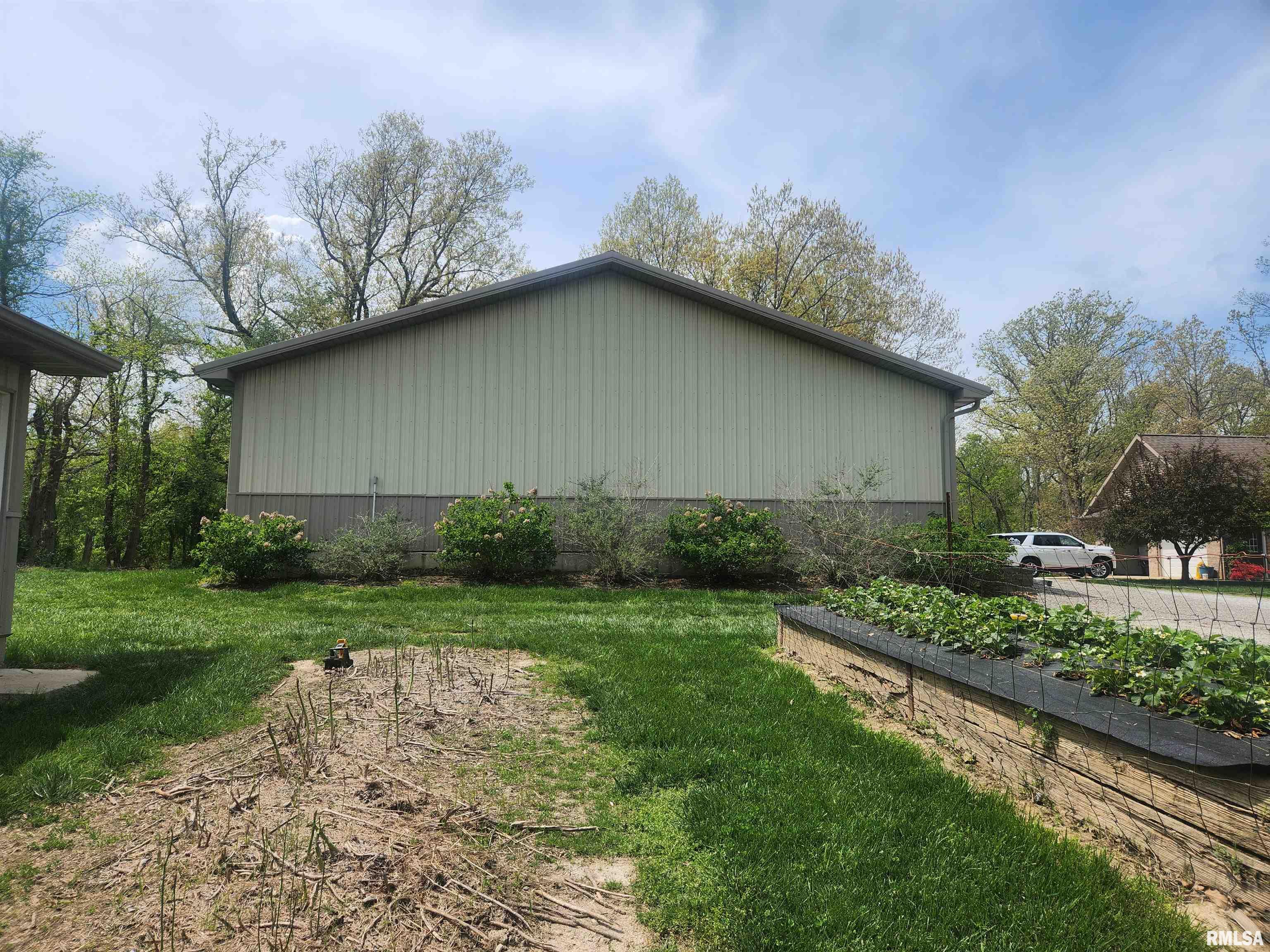 4339 State Route 127 Highway, Pinckneyville, Illinois image 8
