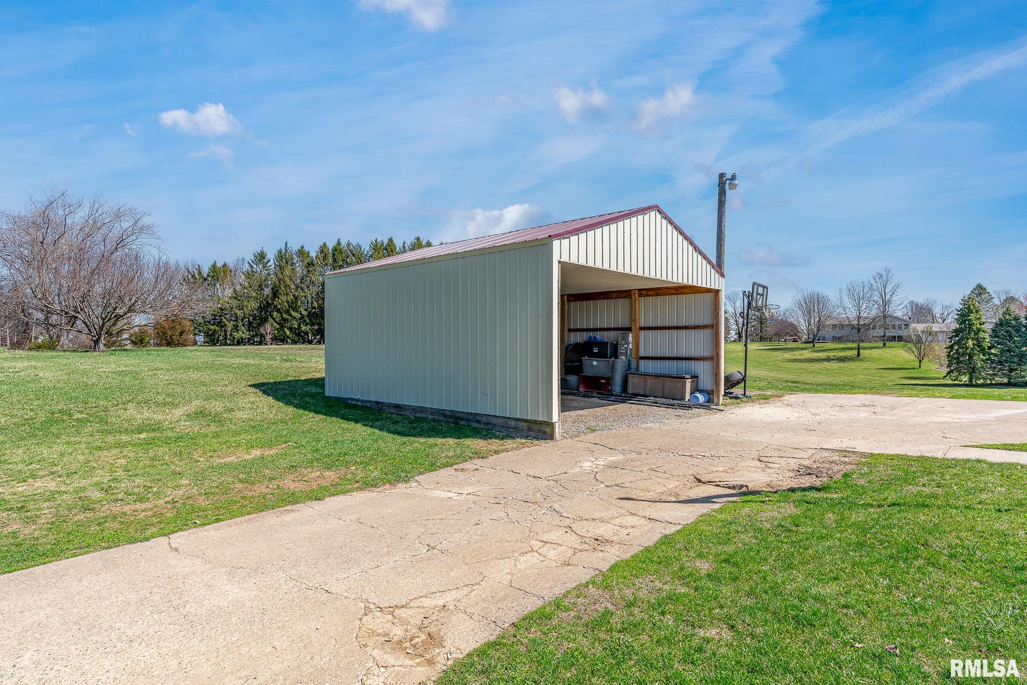 1791 261st Street, Milan, Illinois image 2
