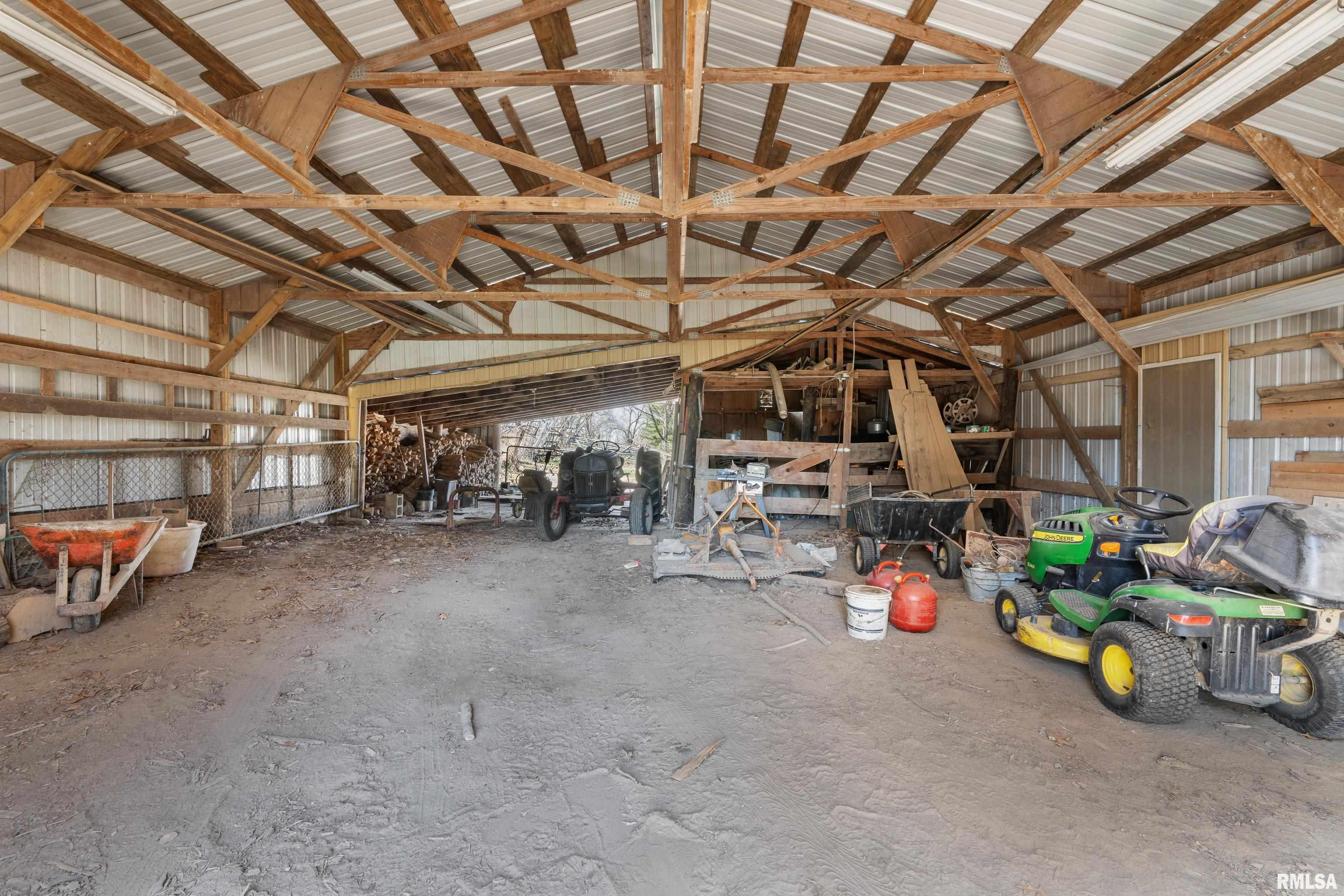 11616 W 81st Street, Taylor Ridge, Illinois image 38