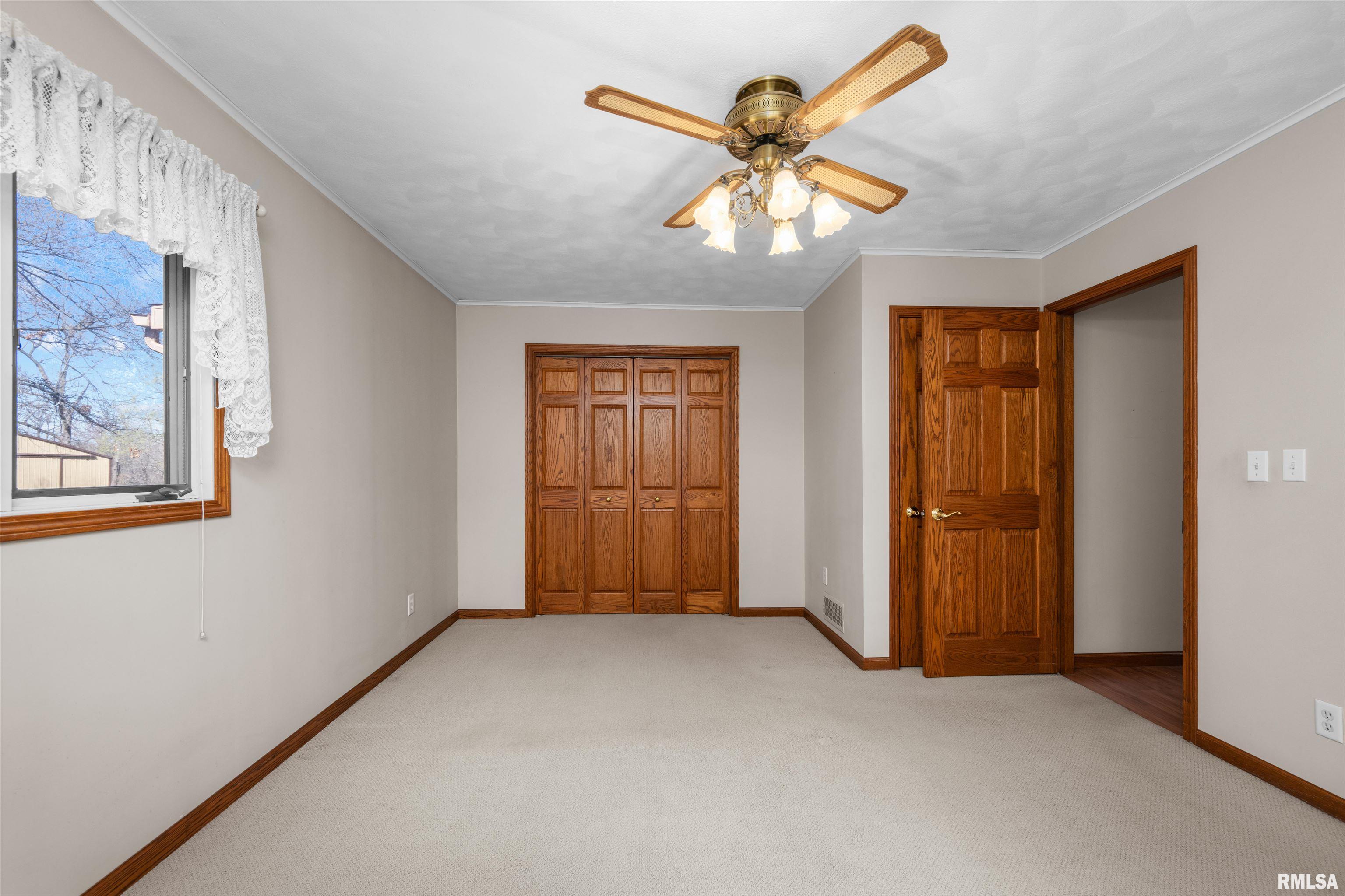 11616 W 81st Street, Taylor Ridge, Illinois image 17