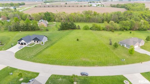 Vacant Land For Sale - 116 Lost Creek Court<br/> Tazewell County, Pekin, IL 61554