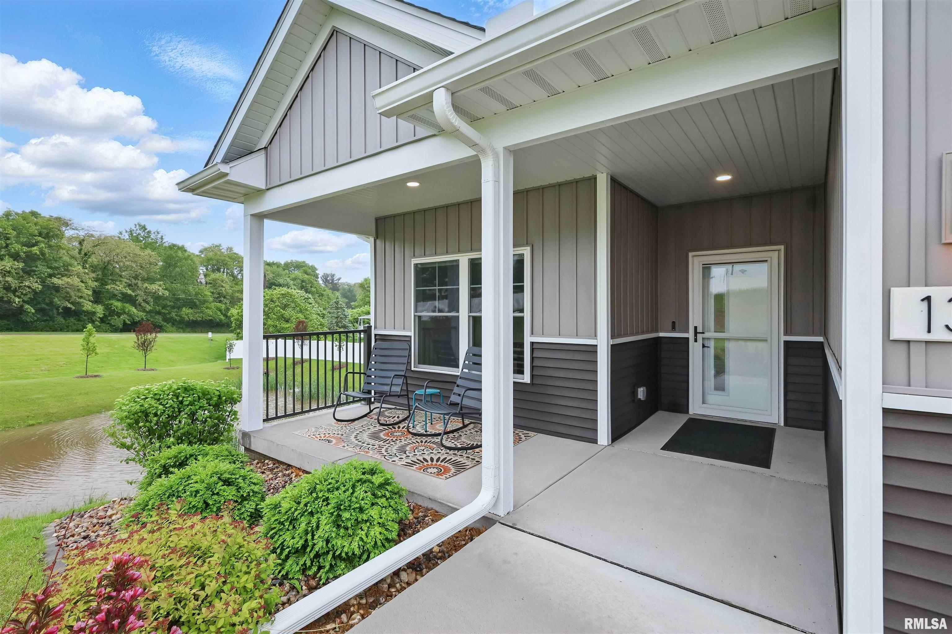 1327 Heights Court, Bettendorf, Iowa image 1