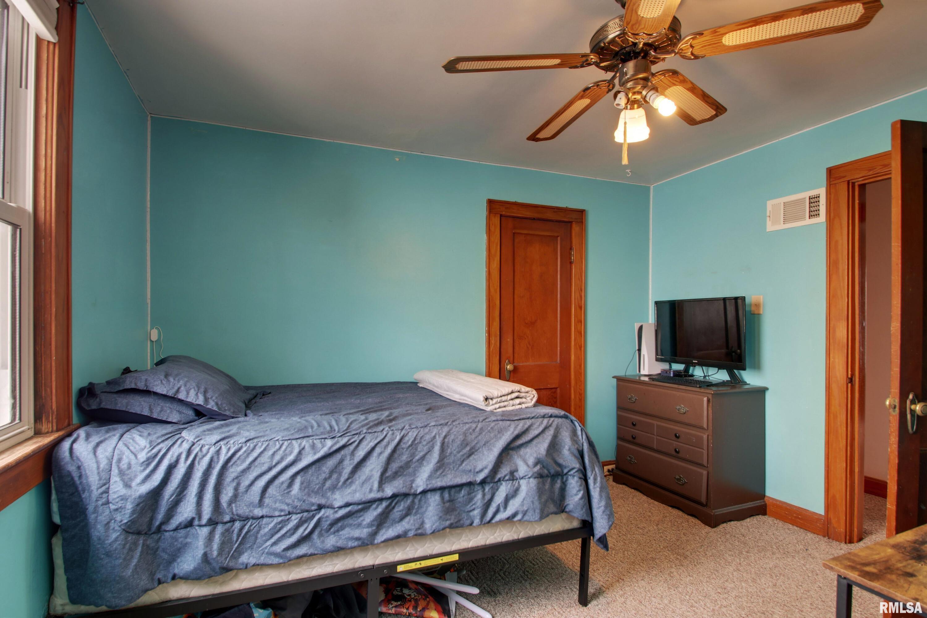 1030 S 21st Street, Quincy, Illinois image 12