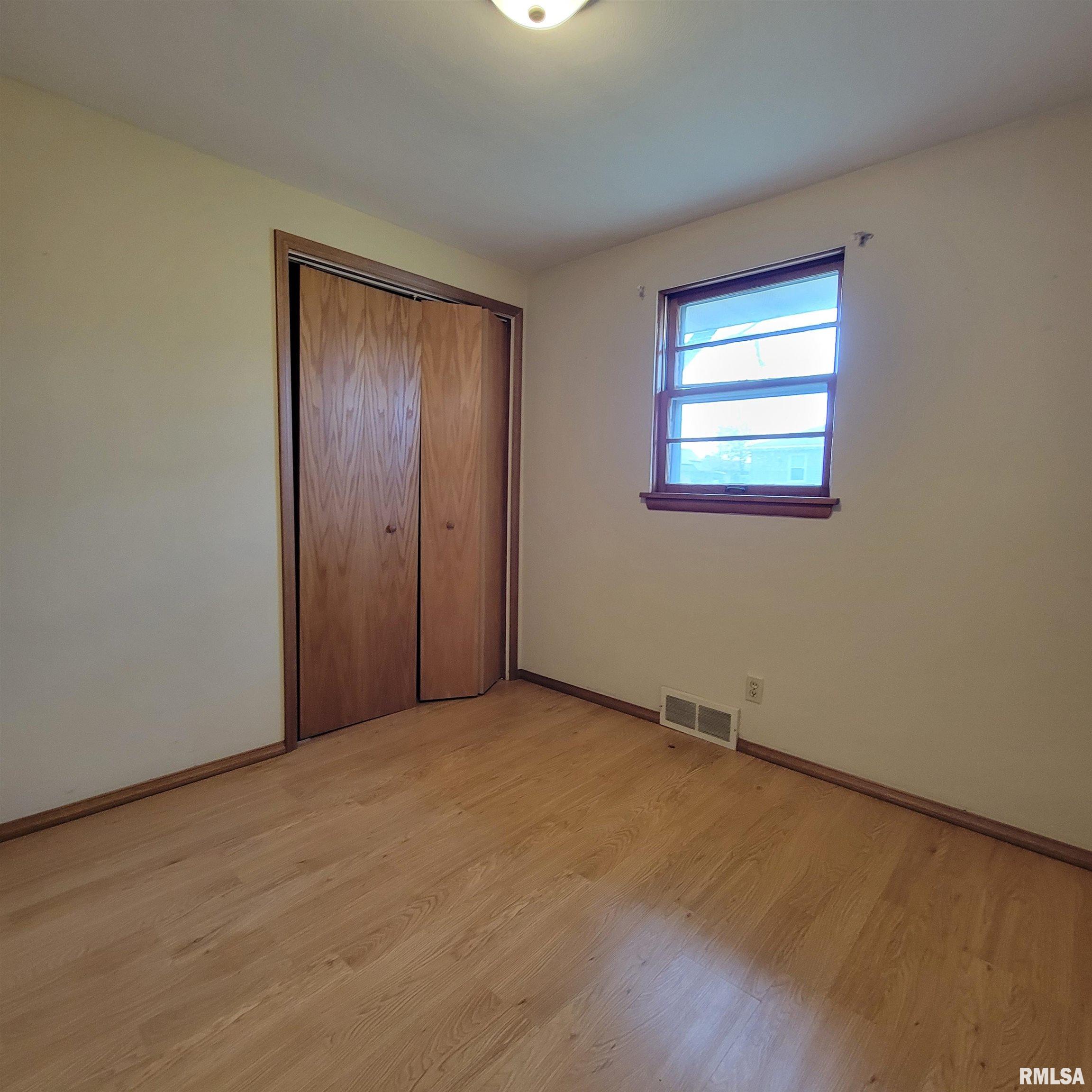1515 Tennell Road, Pekin, Illinois image 24