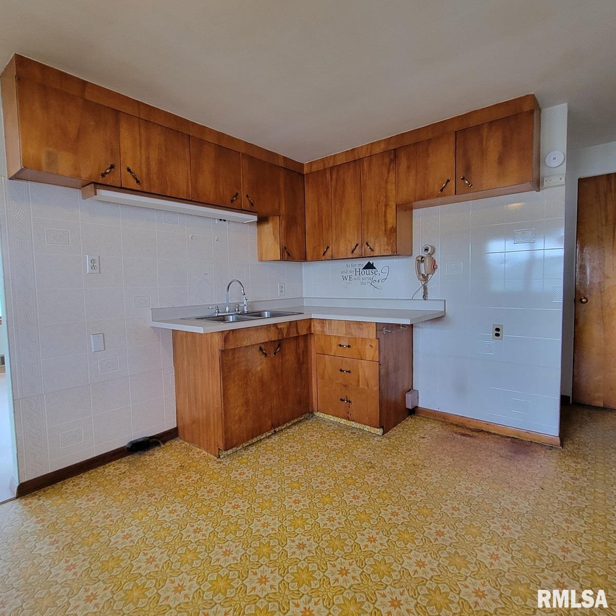 1515 Tennell Road, Pekin, Illinois image 11