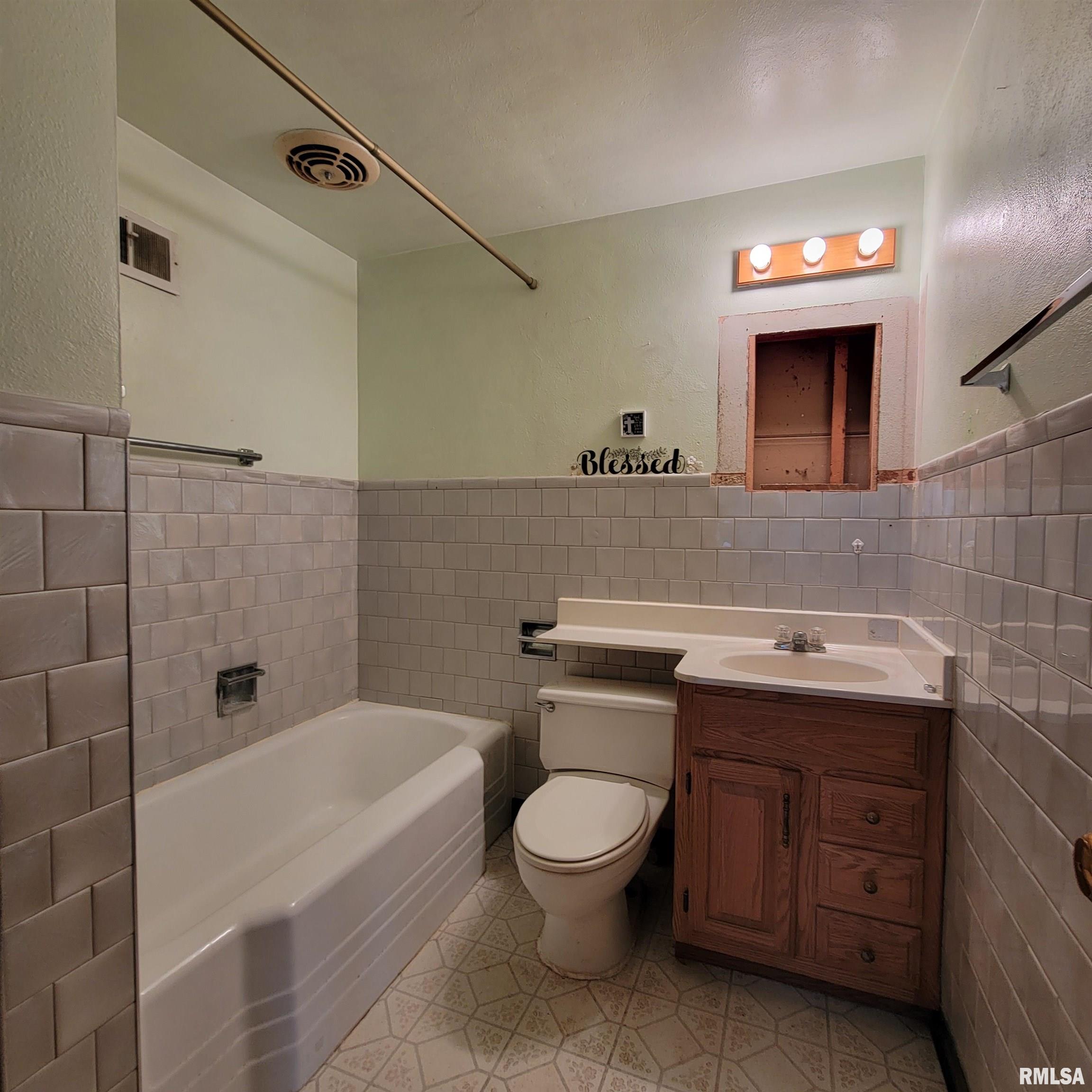 1515 Tennell Road, Pekin, Illinois image 25
