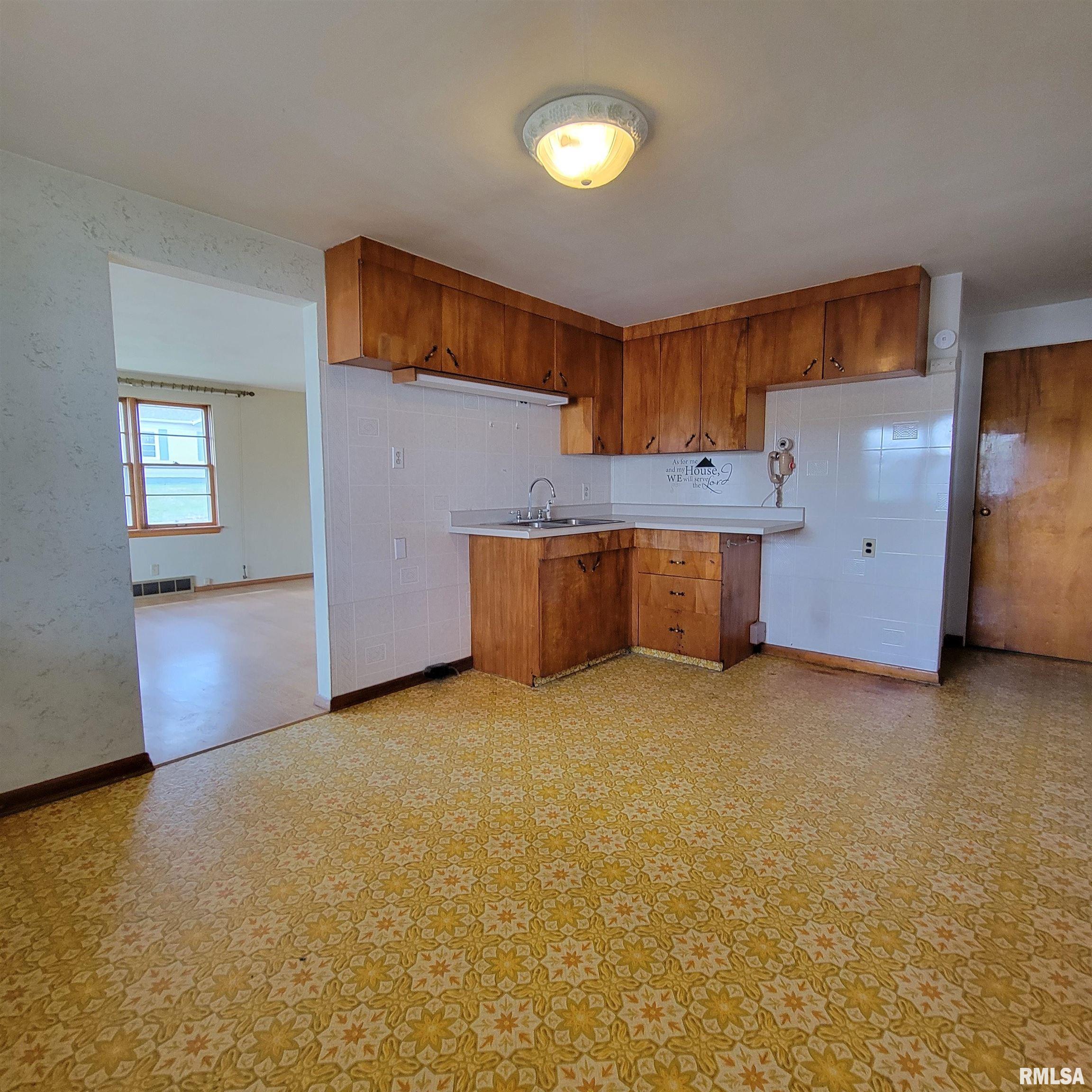 1515 Tennell Road, Pekin, Illinois image 10