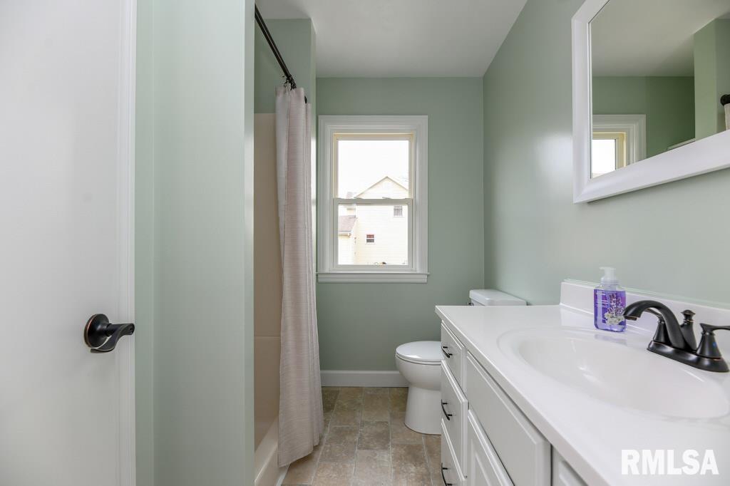 328 S Warren Street, Tremont, Illinois image 15