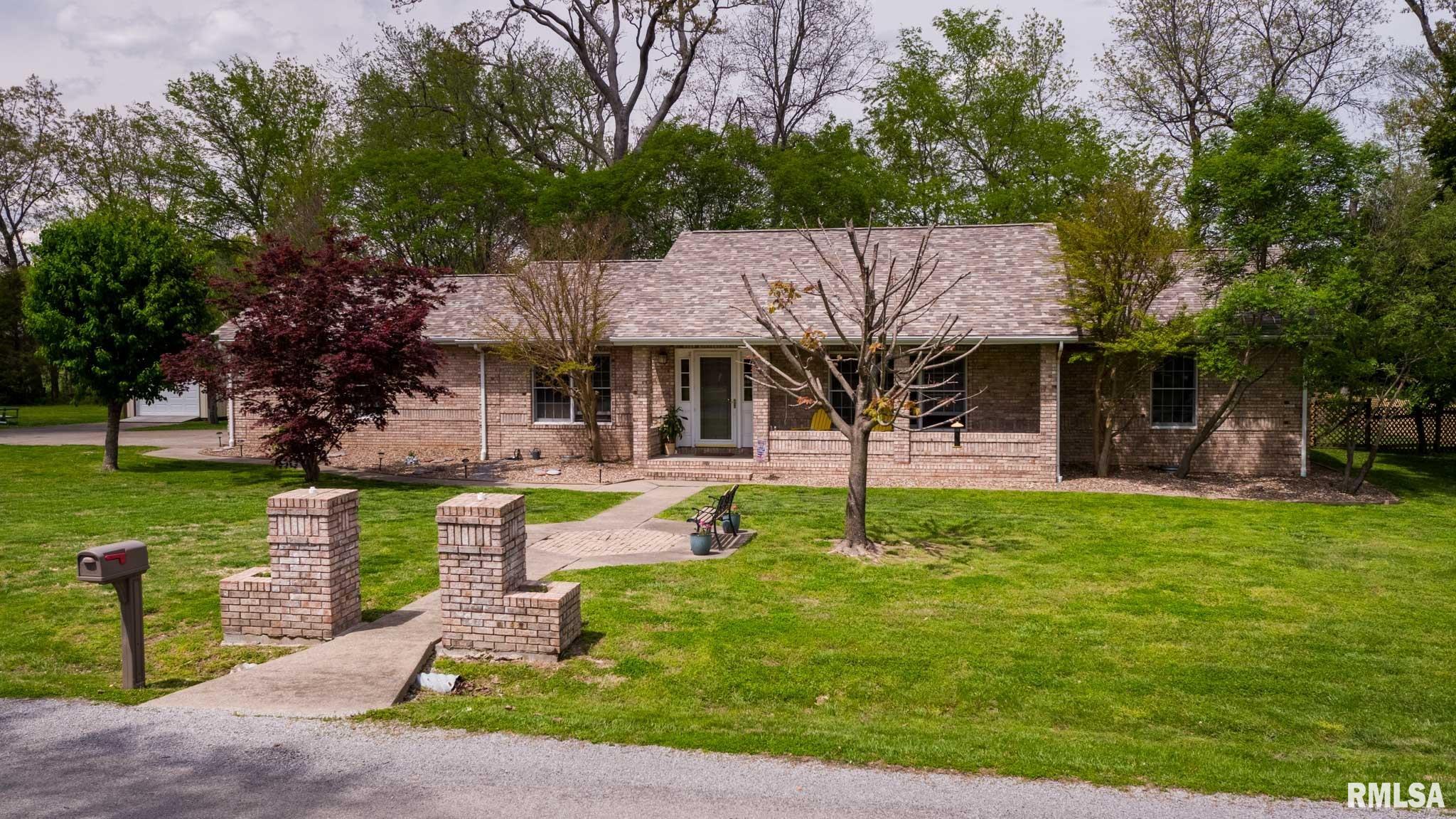 14552 Reynolds Lane, Marion, Illinois image 2