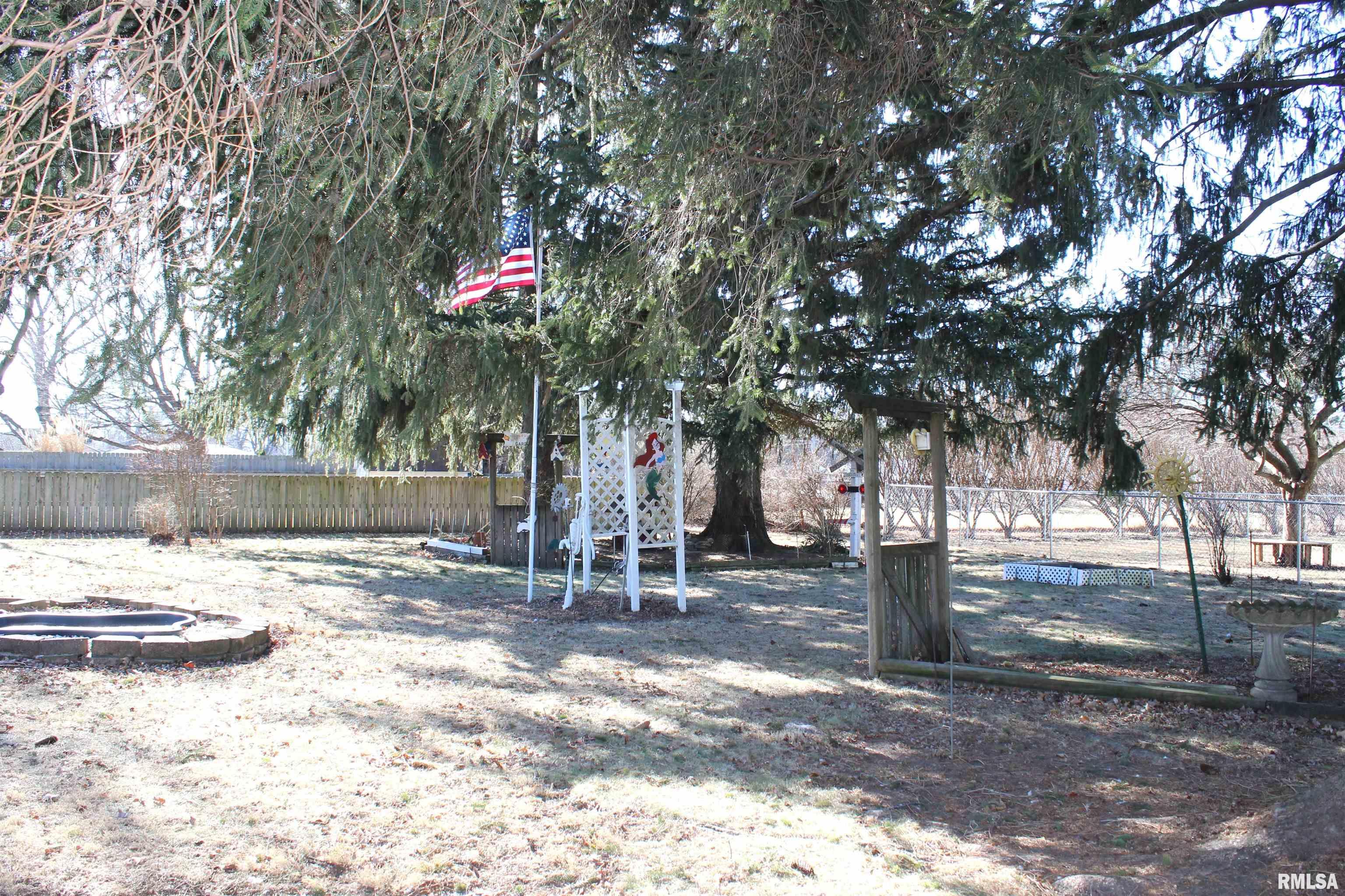 1580 Maple Avenue, Galesburg, Illinois image 7