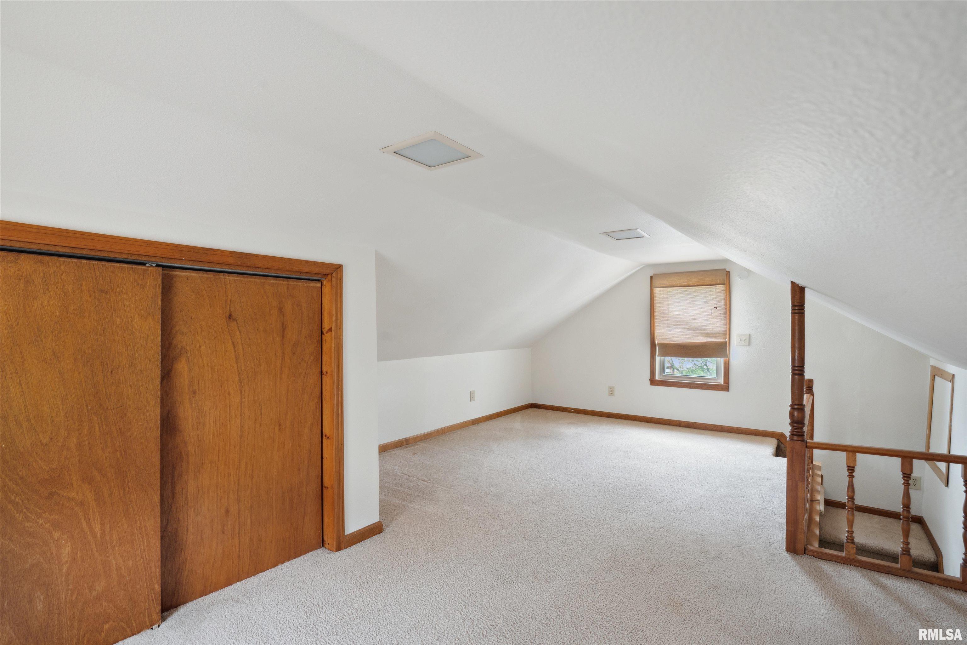 610 5th Street, Lowden, Iowa image 17