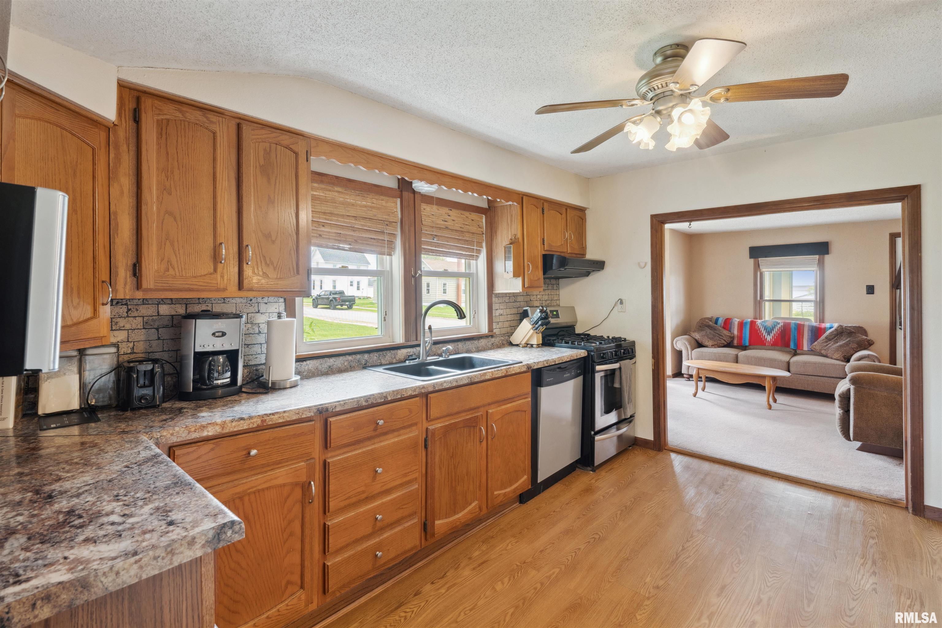 610 5th Street, Lowden, Iowa image 8