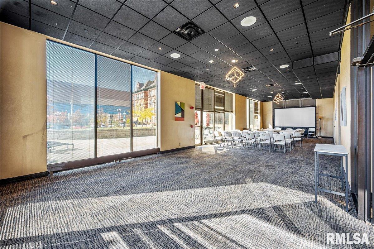 125 SW Jefferson Avenue #W3A, Peoria, Illinois image 18