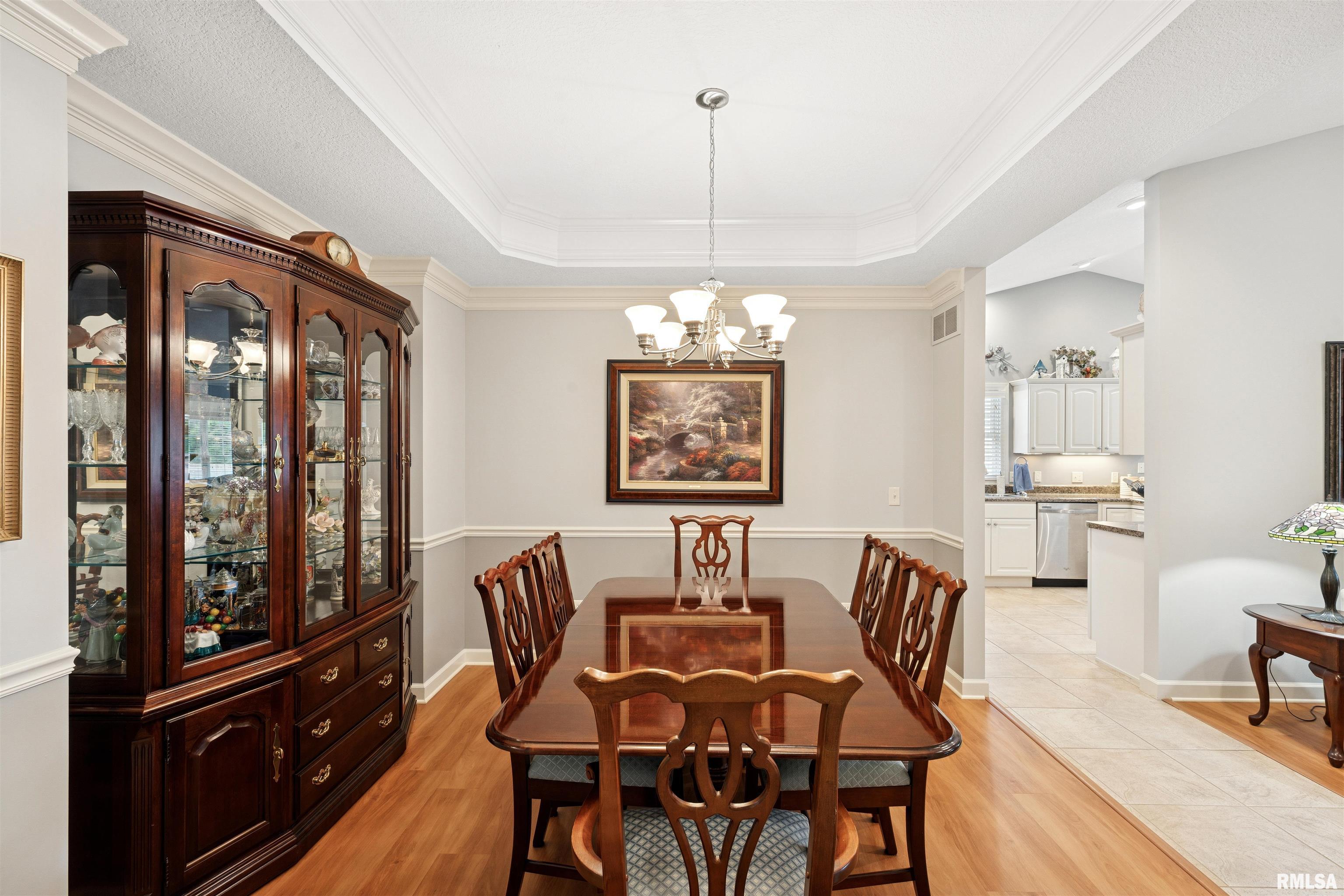 1361 Pinnacle Pines Court, Bettendorf, Iowa image 7