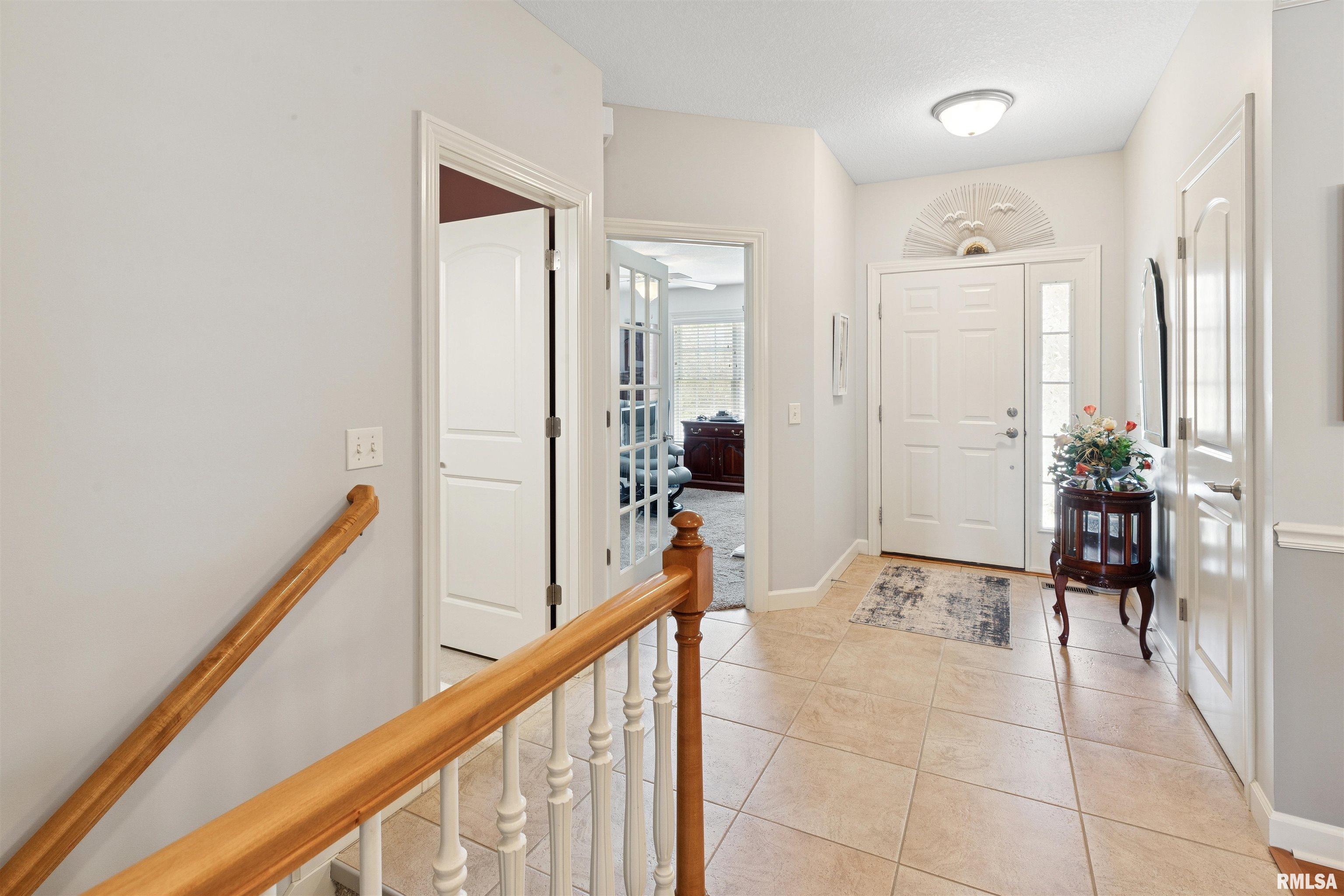 1361 Pinnacle Pines Court, Bettendorf, Iowa image 25