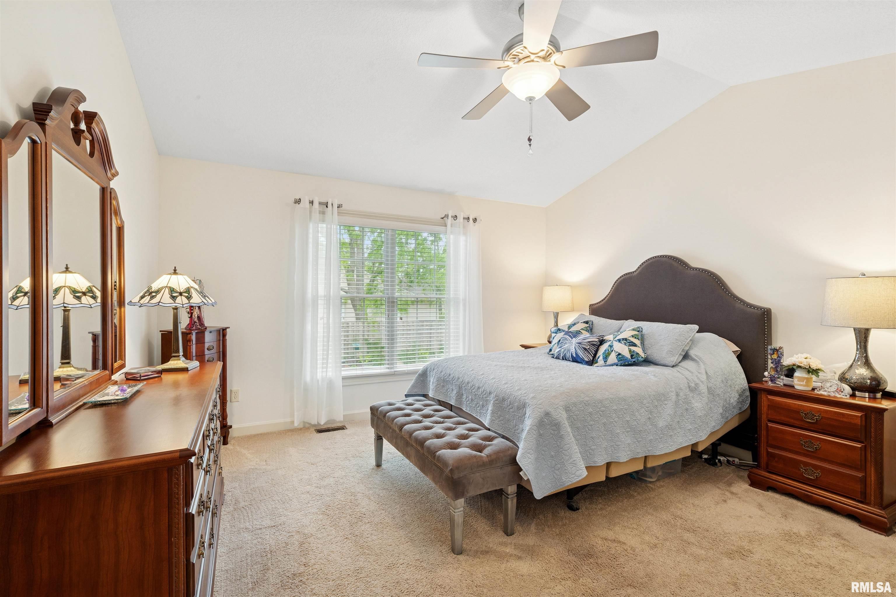 1361 Pinnacle Pines Court, Bettendorf, Iowa image 22