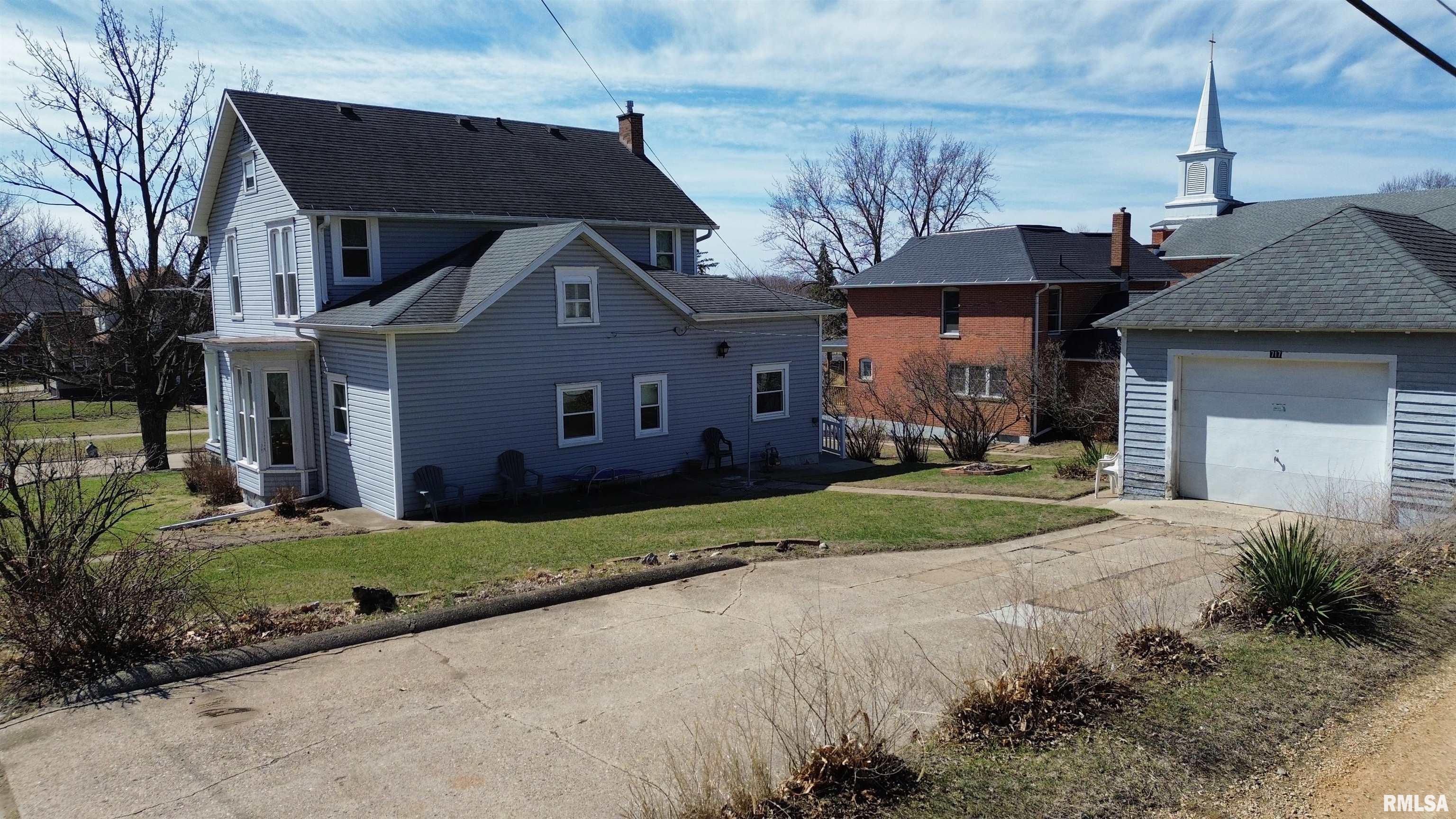 717 11th Avenue, Fulton, Illinois image 8