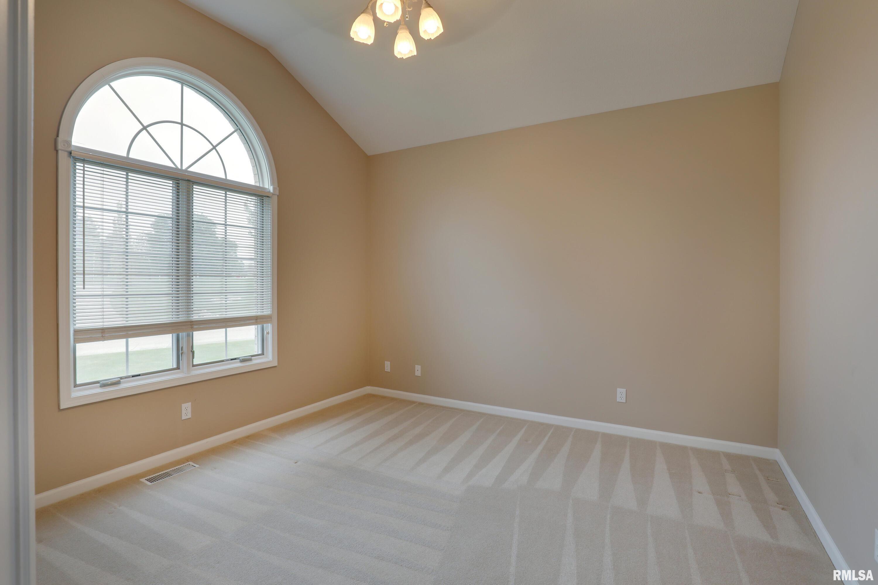 3408 Wynvalley Road, Quincy, Illinois image 16