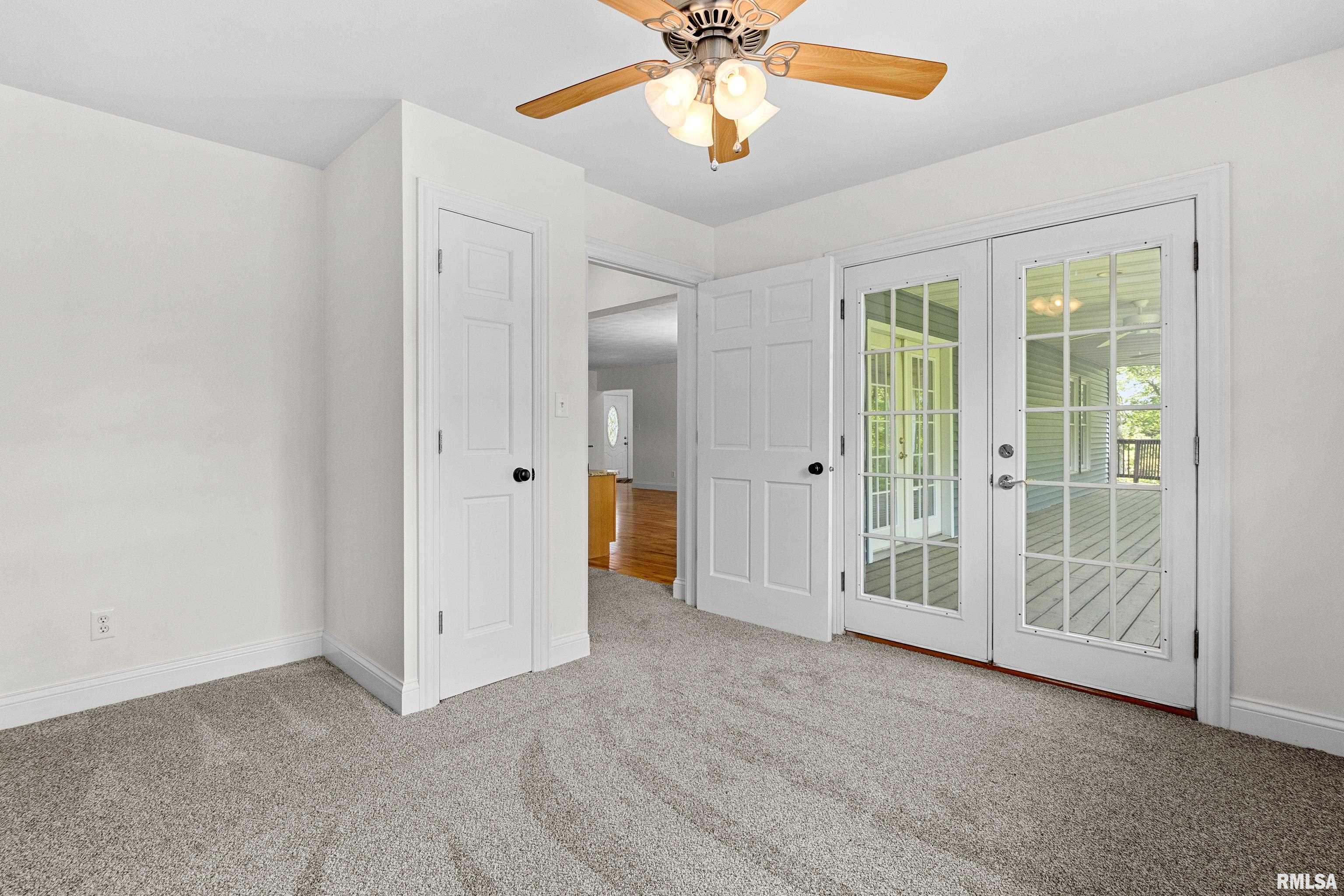 24085 Farmdale Road, Washington, Illinois image 32