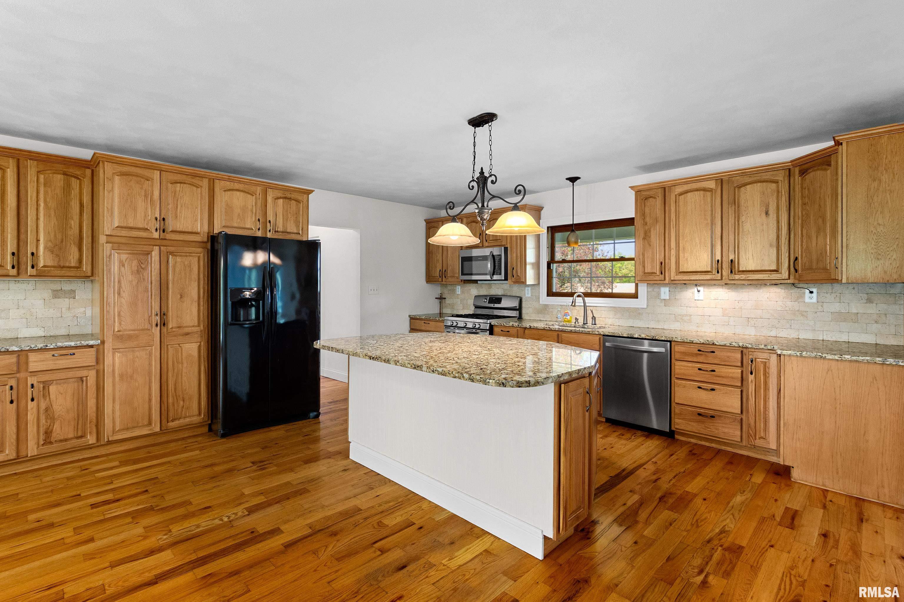 24085 Farmdale Road, Washington, Illinois image 27