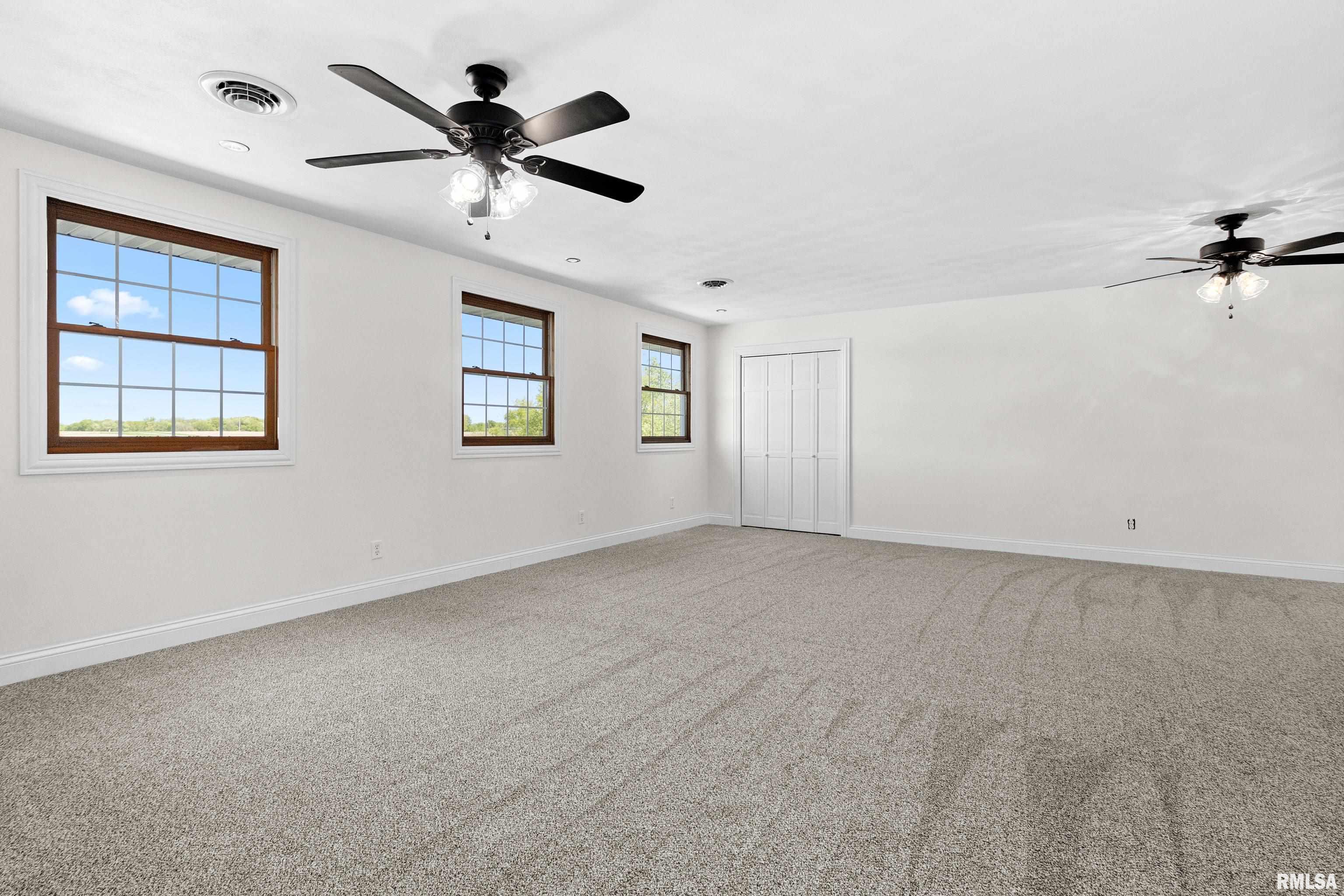 24085 Farmdale Road, Washington, Illinois image 44