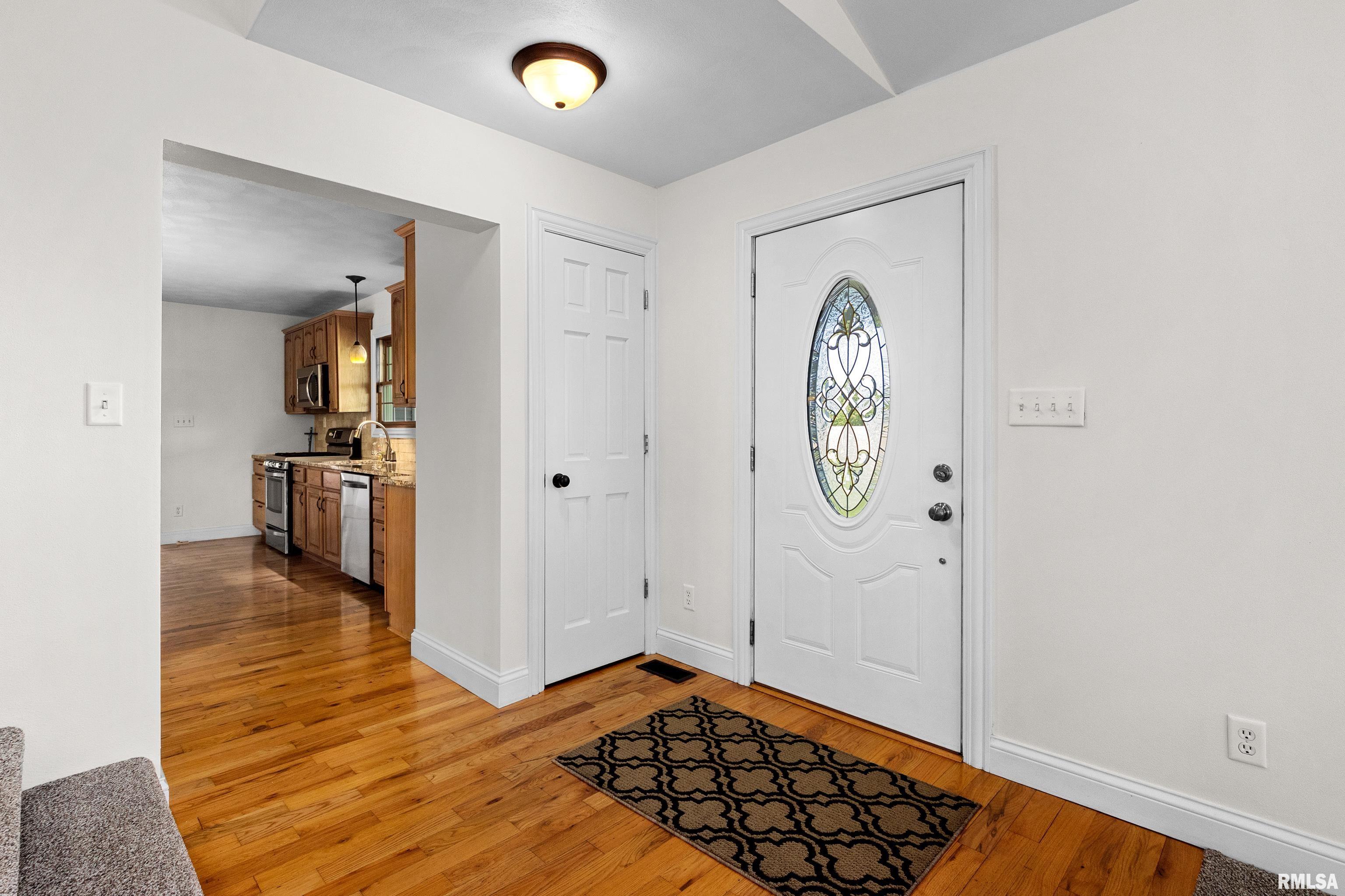24085 Farmdale Road, Washington, Illinois image 18