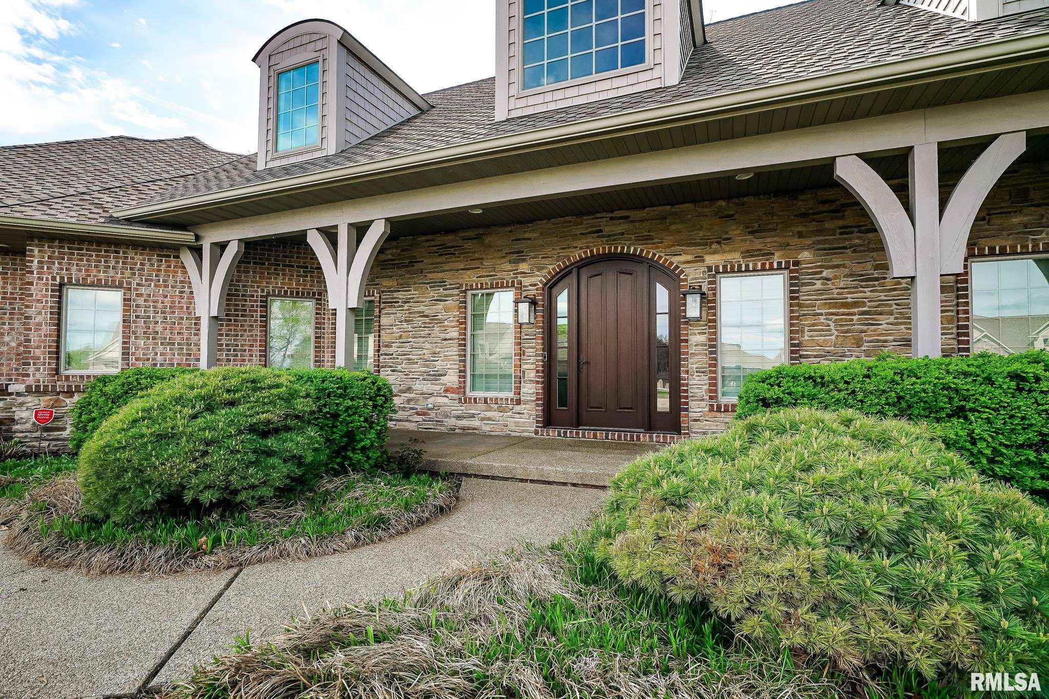 8515 N Wyndhill Lane, Peoria, Illinois image 5
