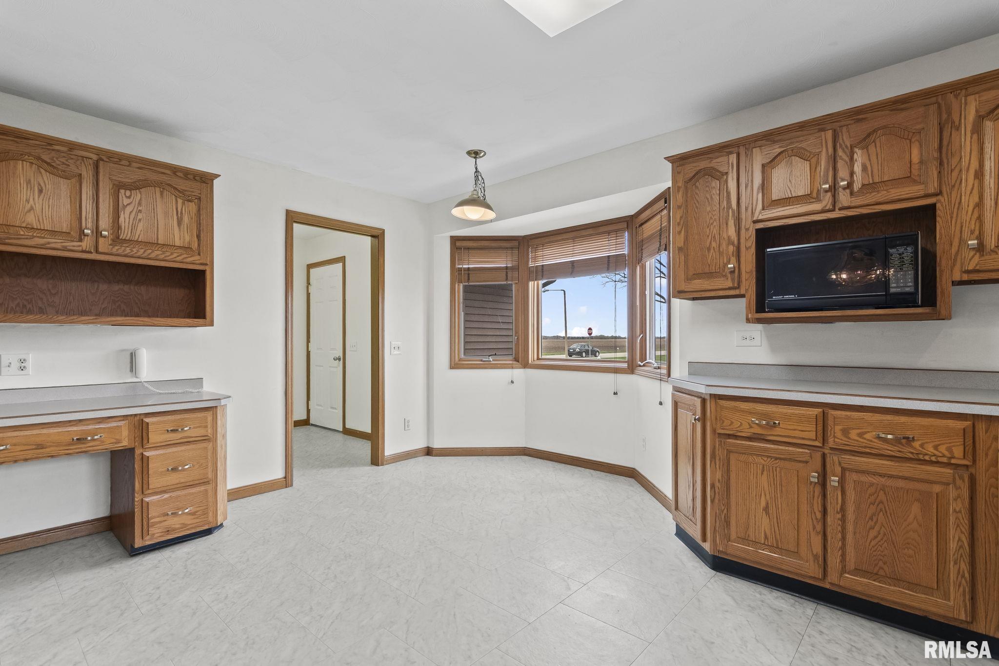 536 Gatlinburg Drive, Chatham, Illinois image 14