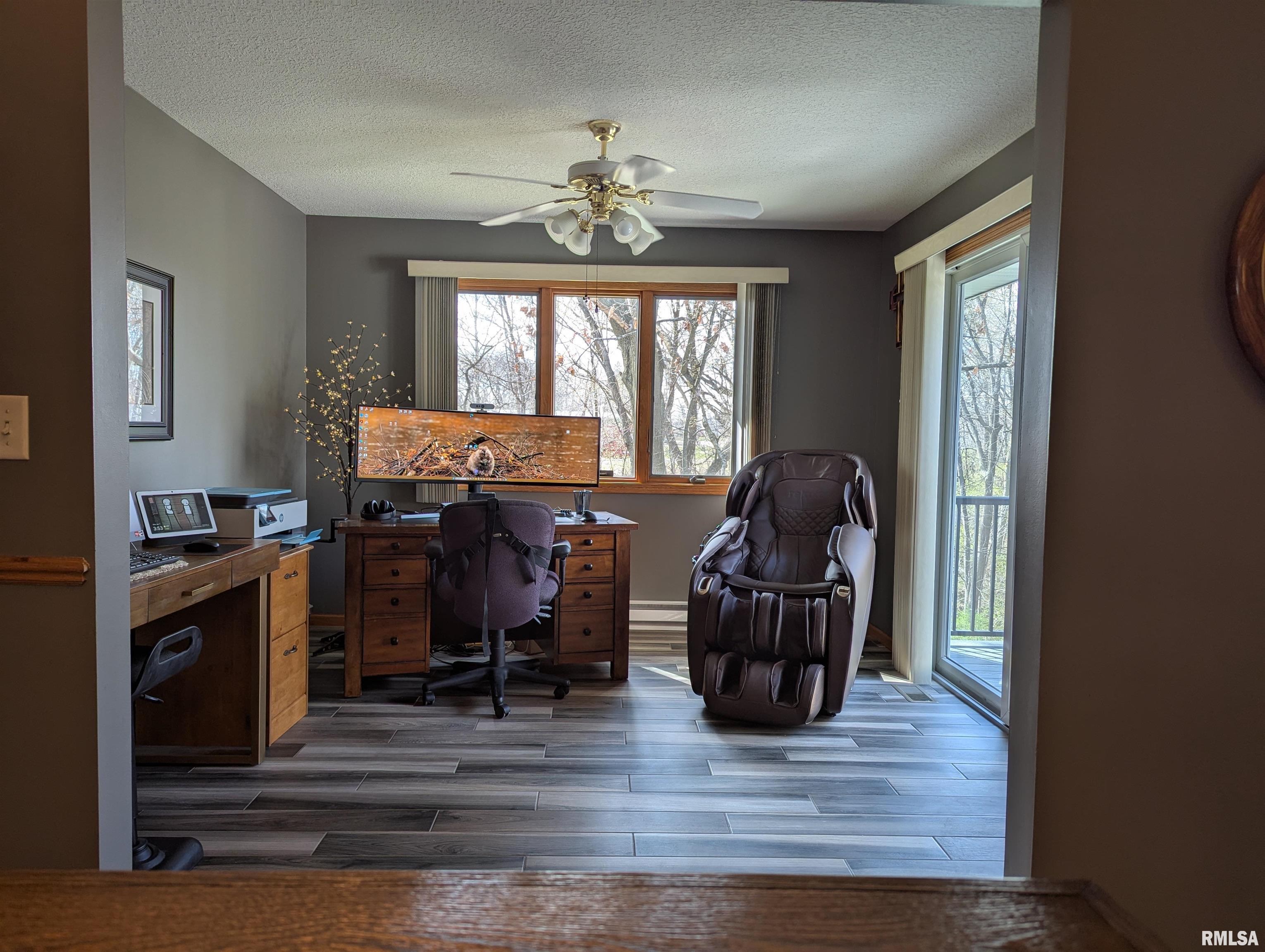 2027 Villa Pines Circle #14, Carbon Cliff, Illinois image 12