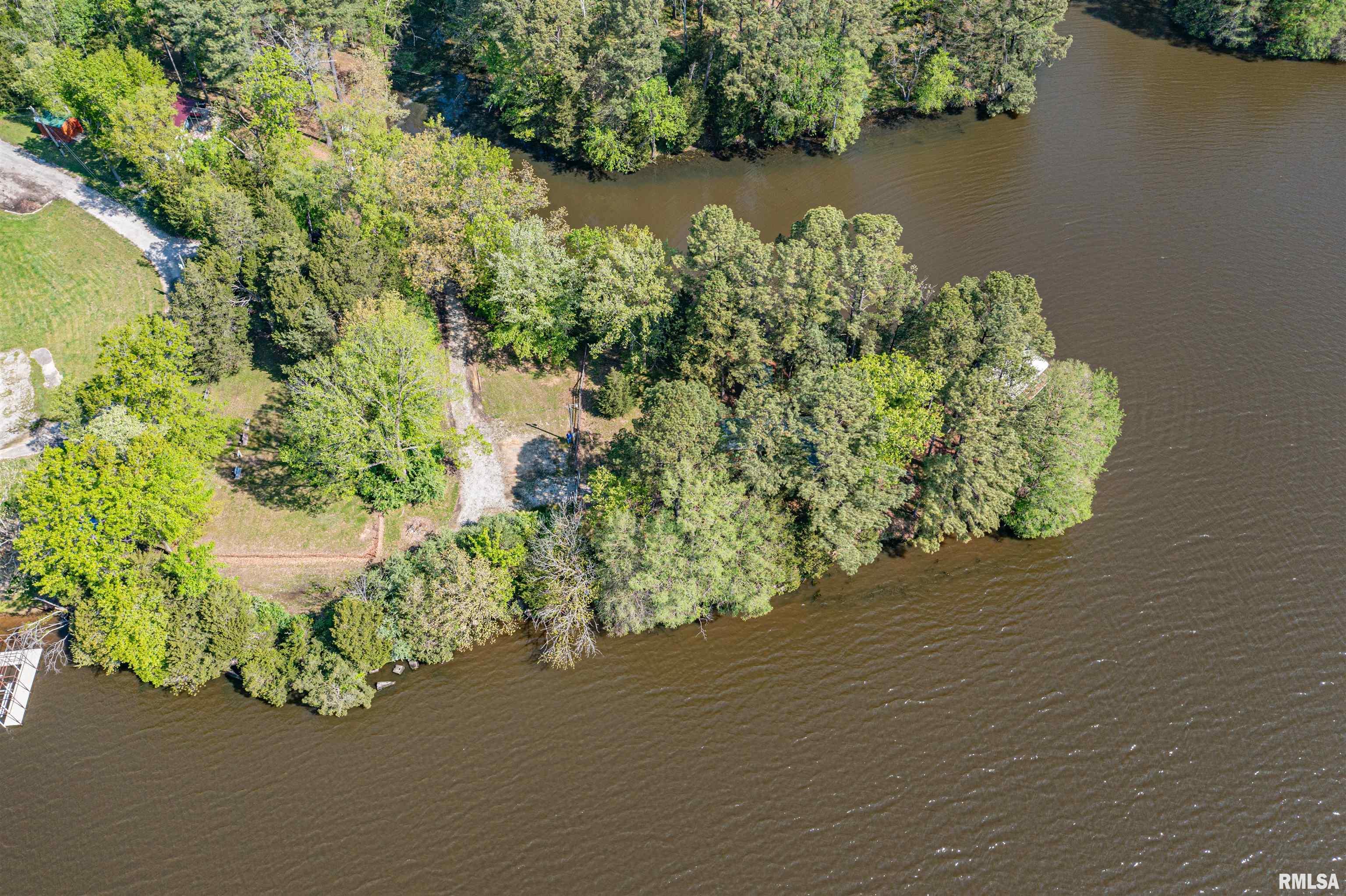2355 Waverunner Cove Cove, Salem, Illinois image 9
