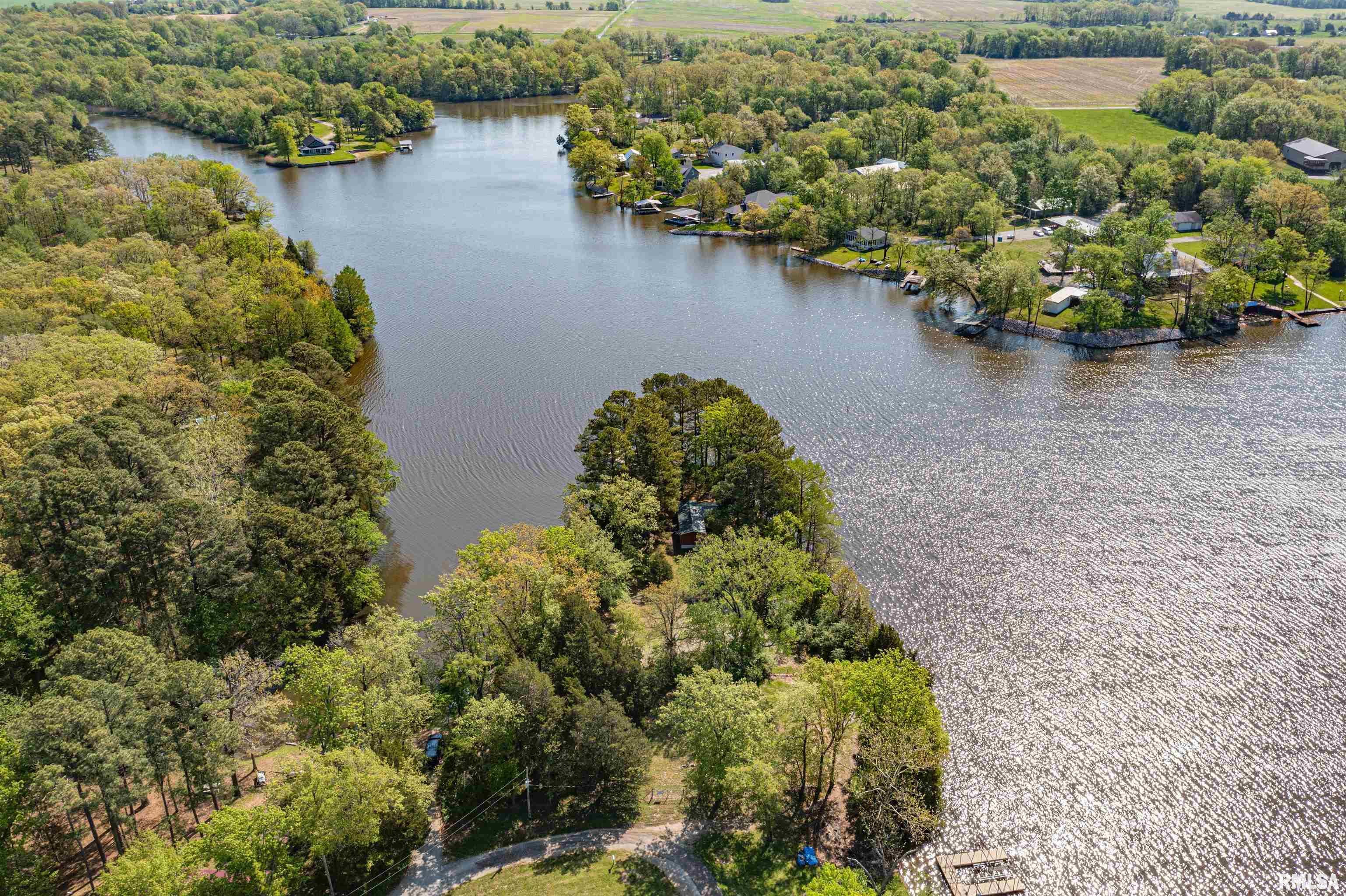 2355 Waverunner Cove Cove, Salem, Illinois image 14