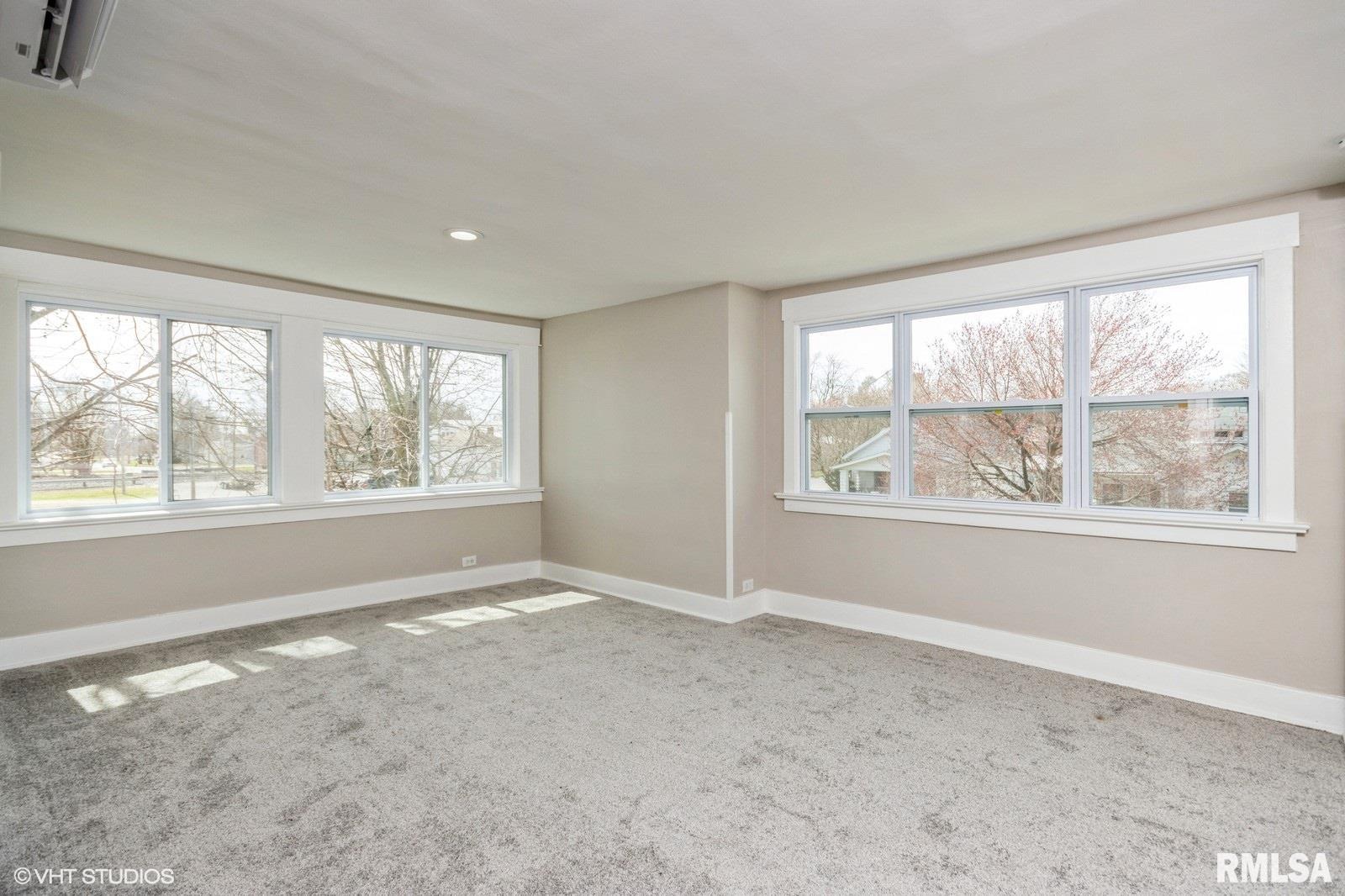 418 4th Street, Illiopolis, Illinois image 12