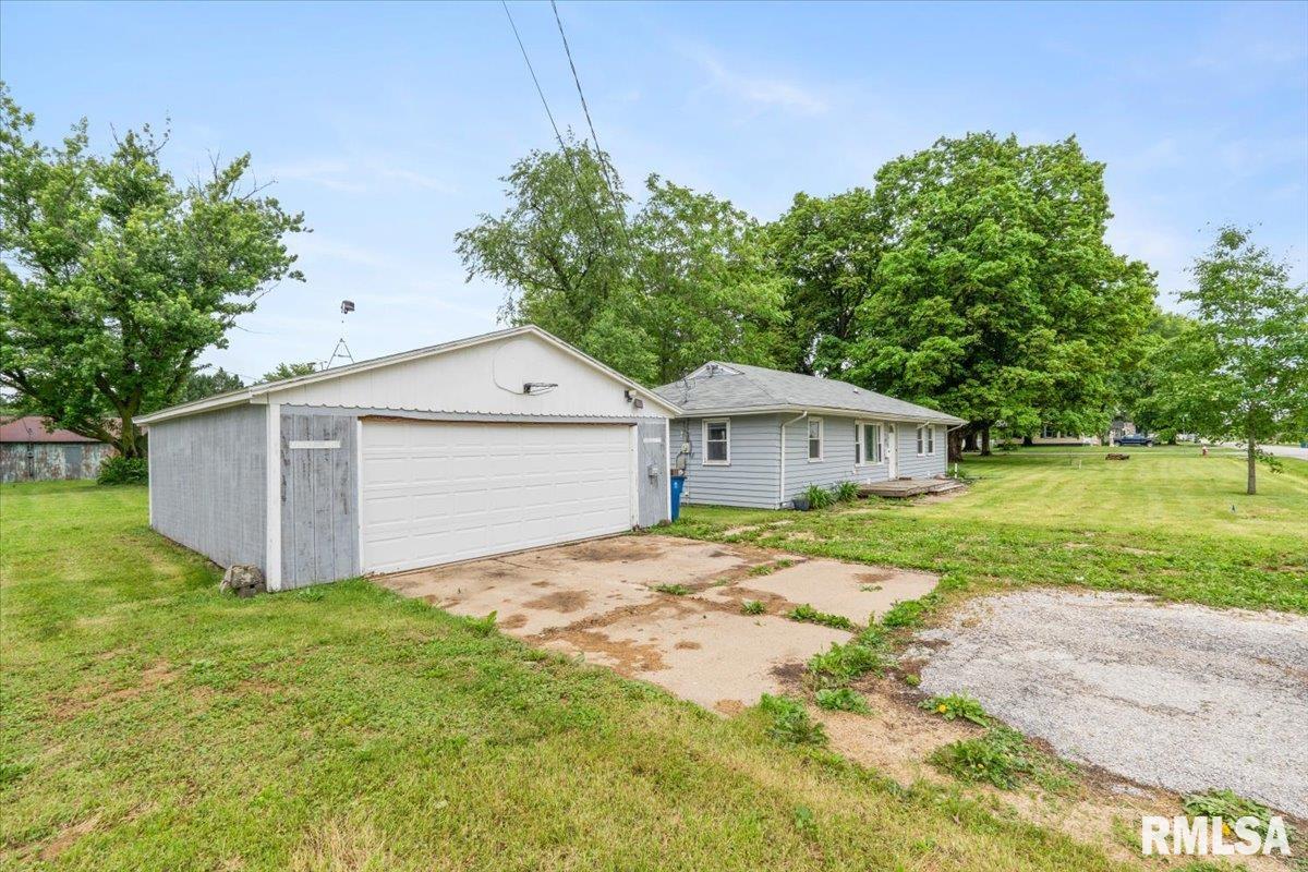 309 E South Street, Cambridge, Illinois image 3