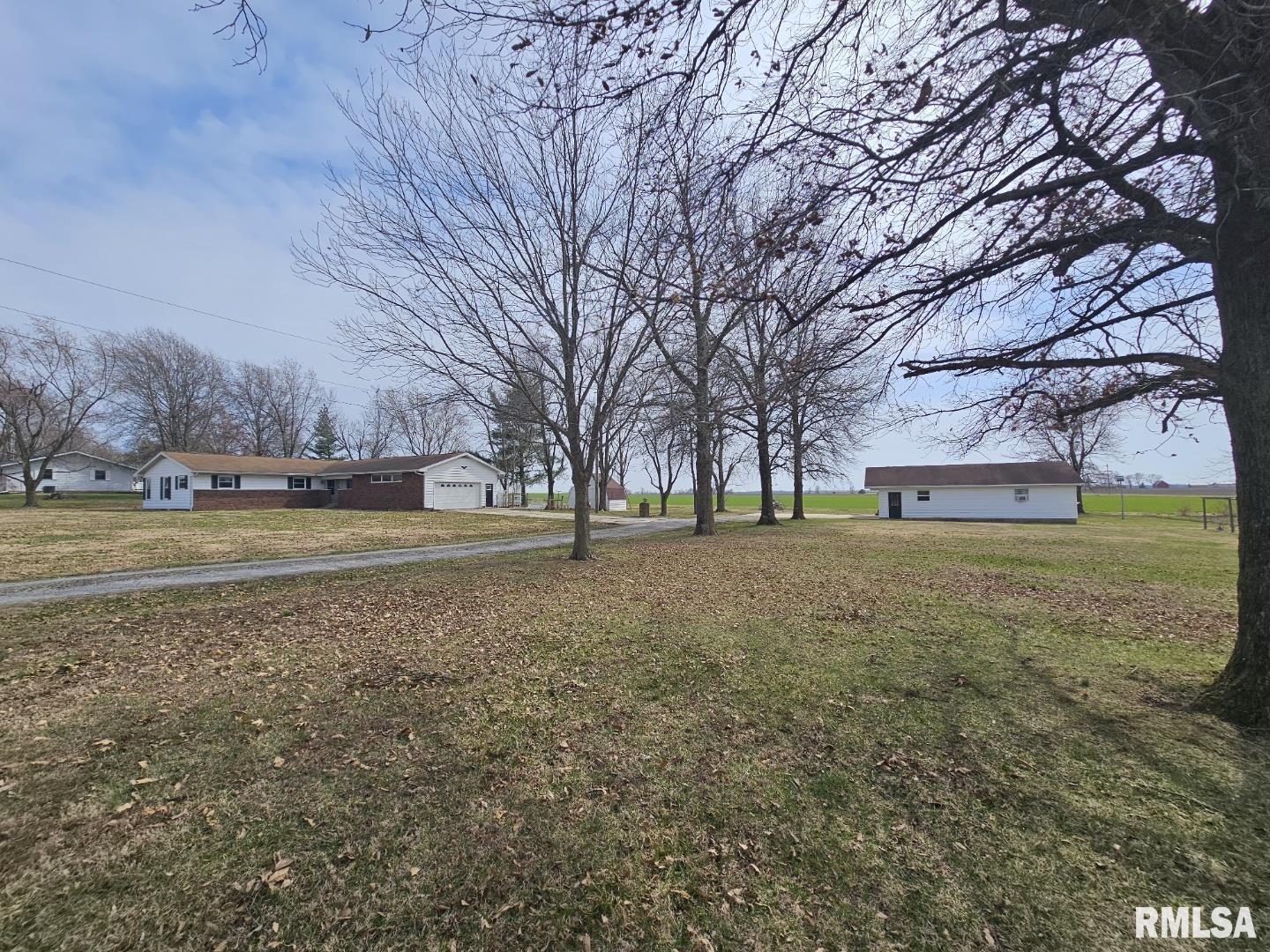 1382 W Stacey Road, Richview, Illinois image 1