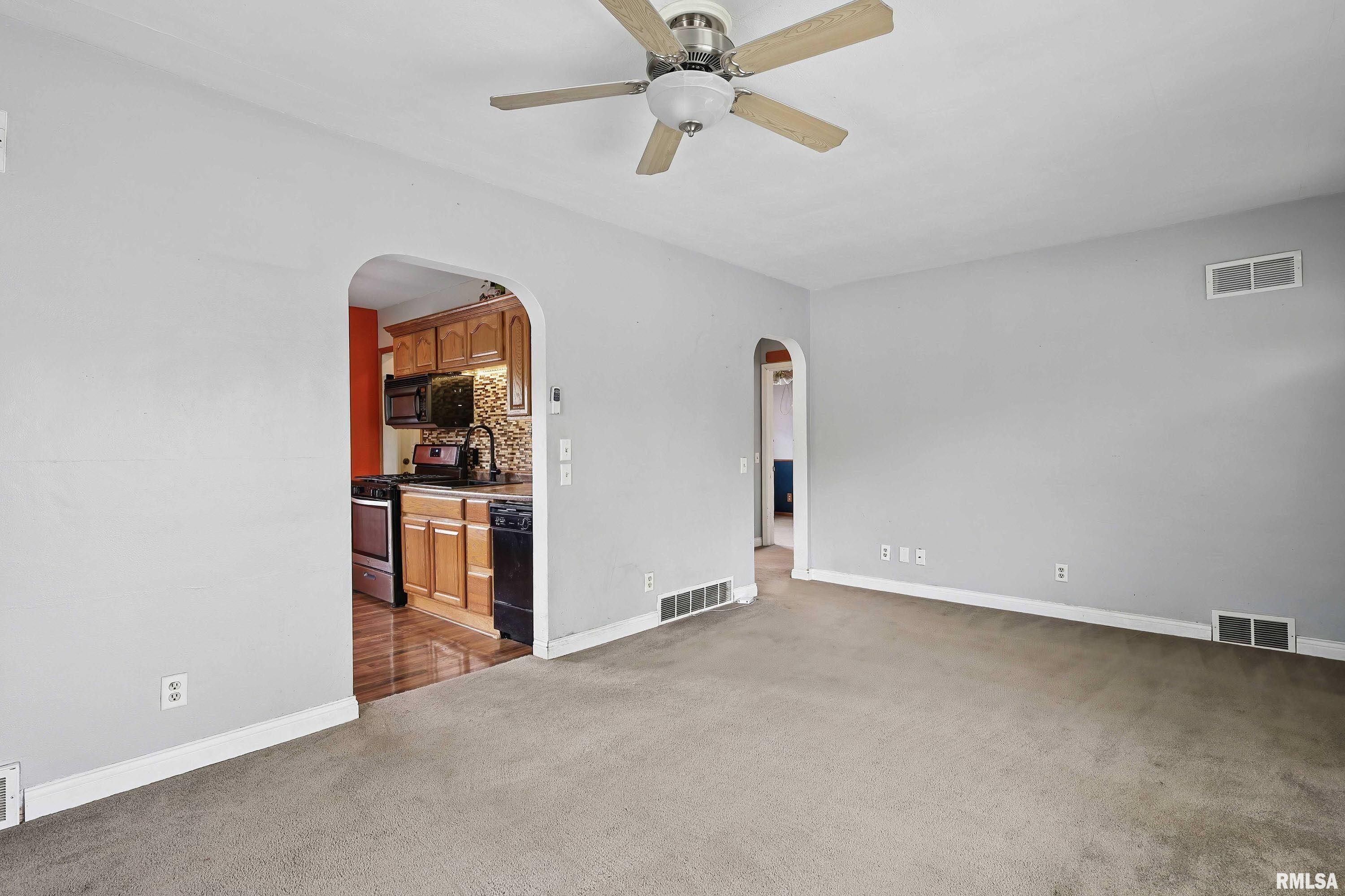 3129 Harrison Street, Davenport, Iowa image 5