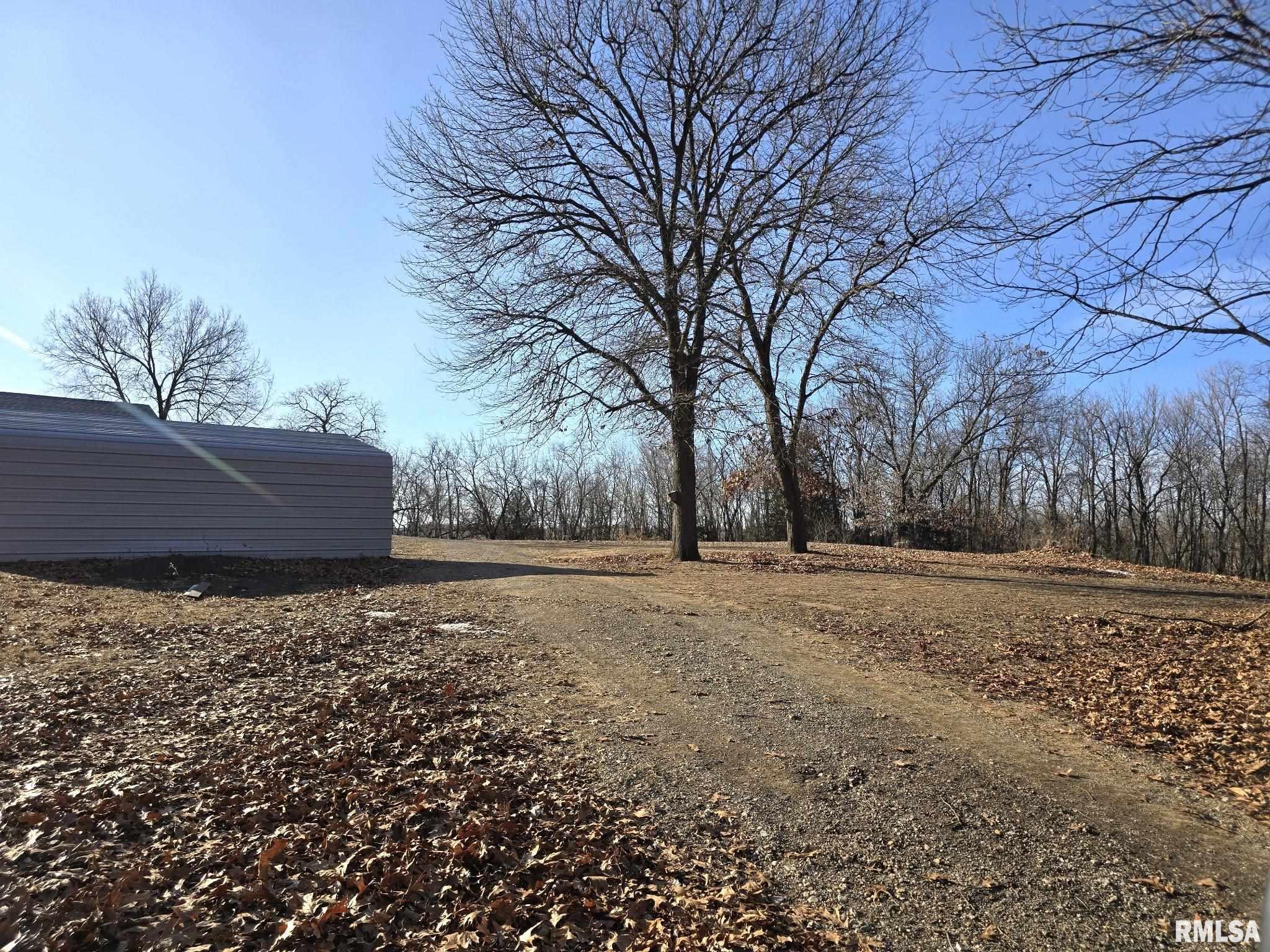 9462 N Manito Road, Manito, Illinois image 31