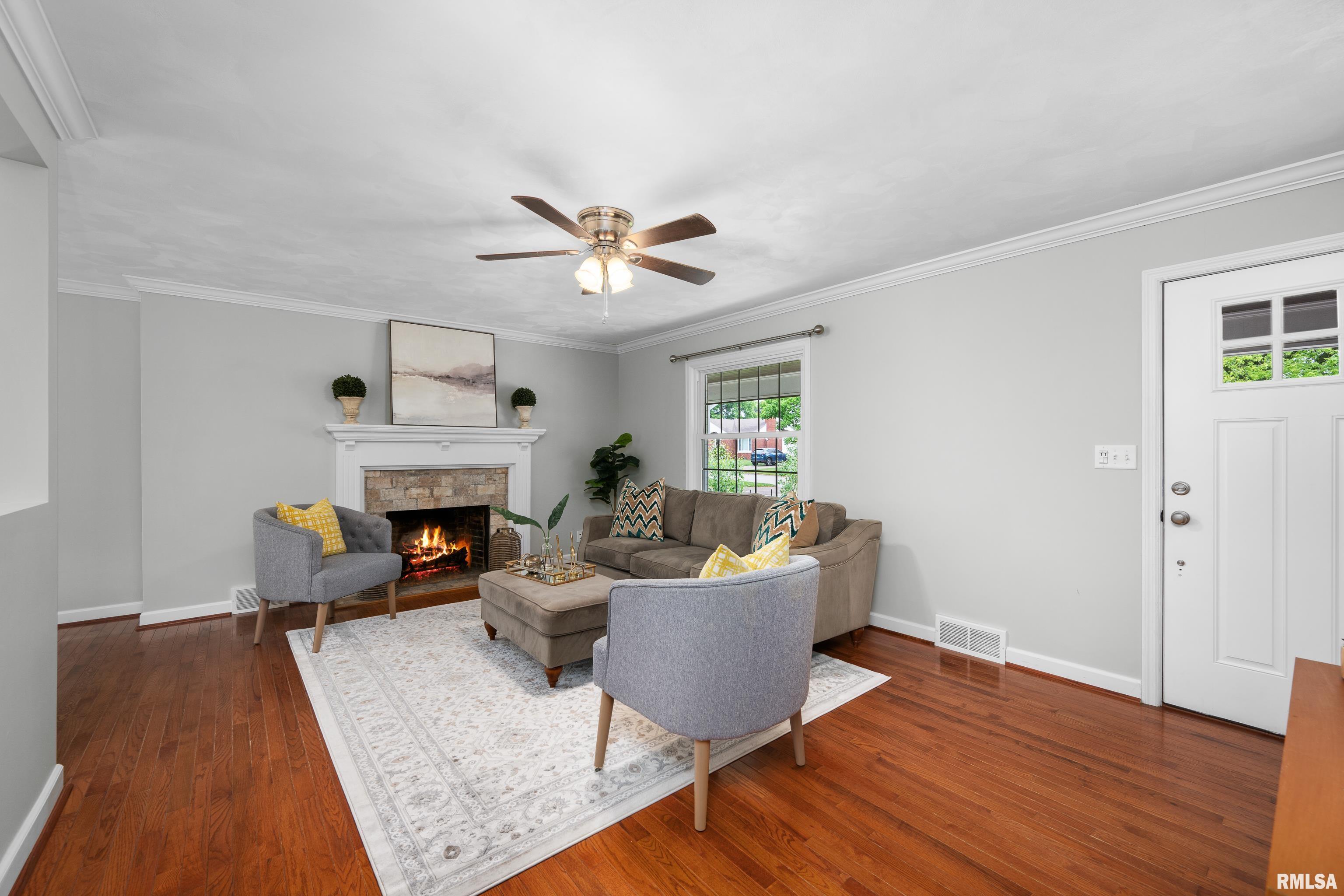 1859 25th Avenue Court, Moline, Illinois image 3