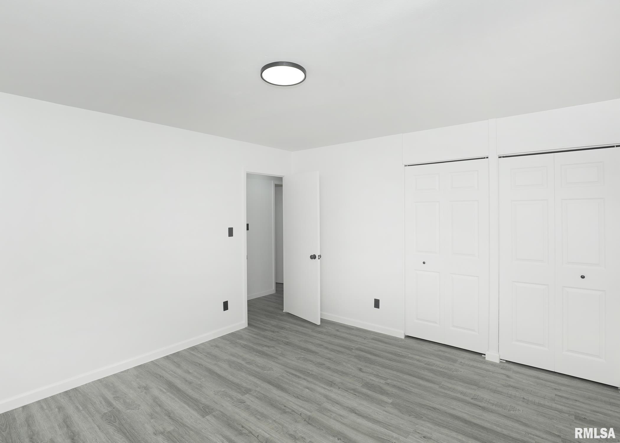 3200 9th Street Court, East Moline, Illinois image 16