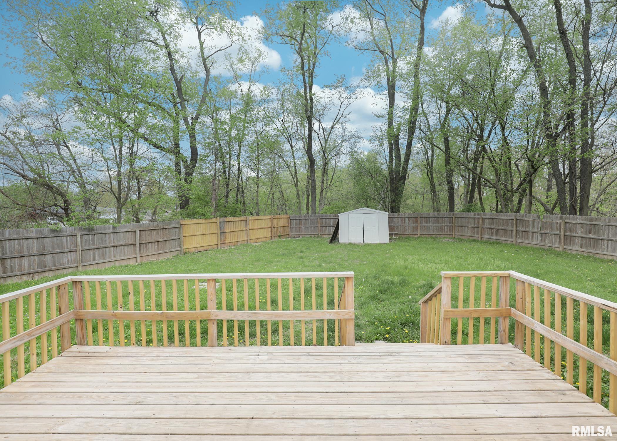 3200 9th Street Court, East Moline, Illinois image 12