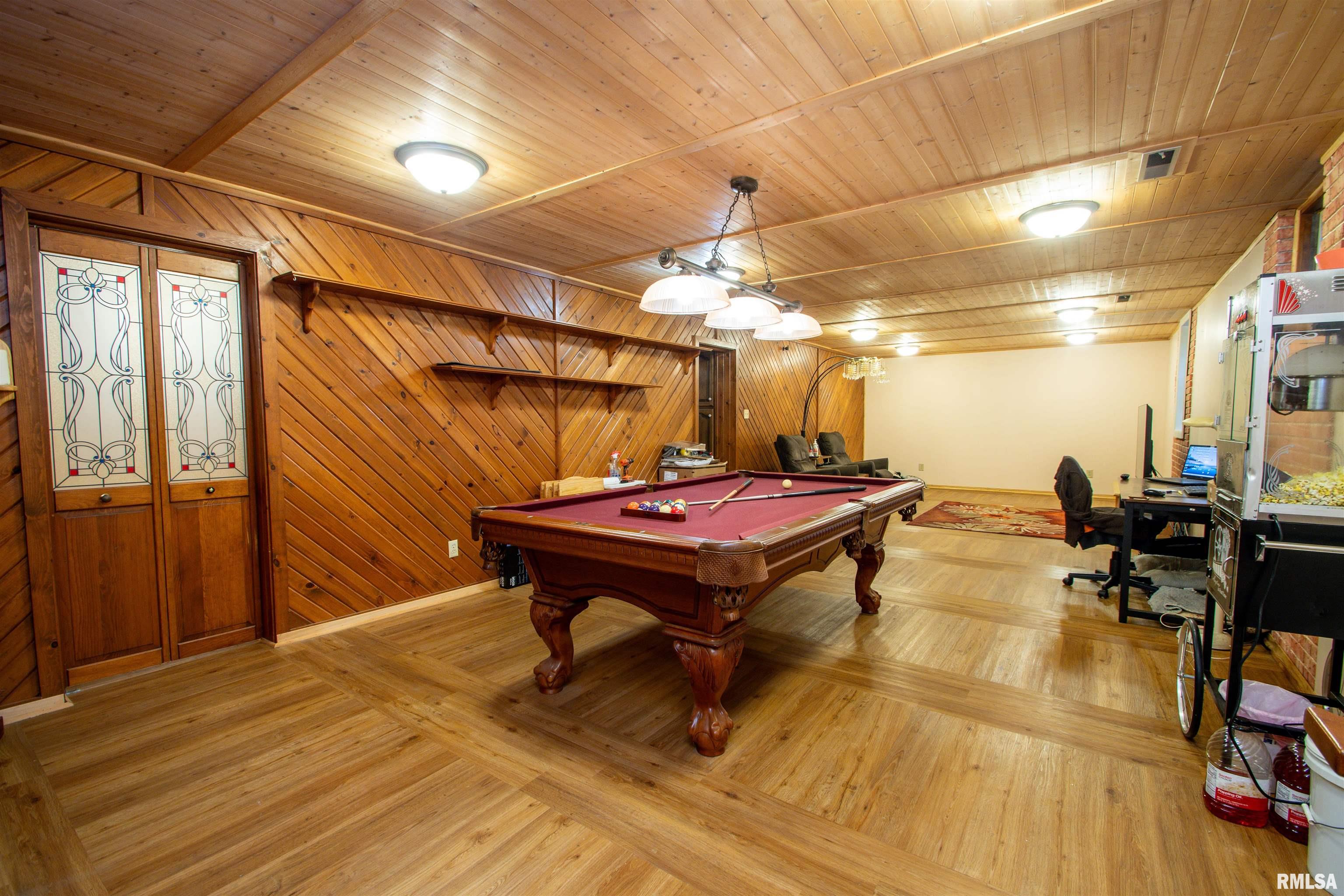 515 W Timber Ridge Drive, Peoria, Illinois image 29