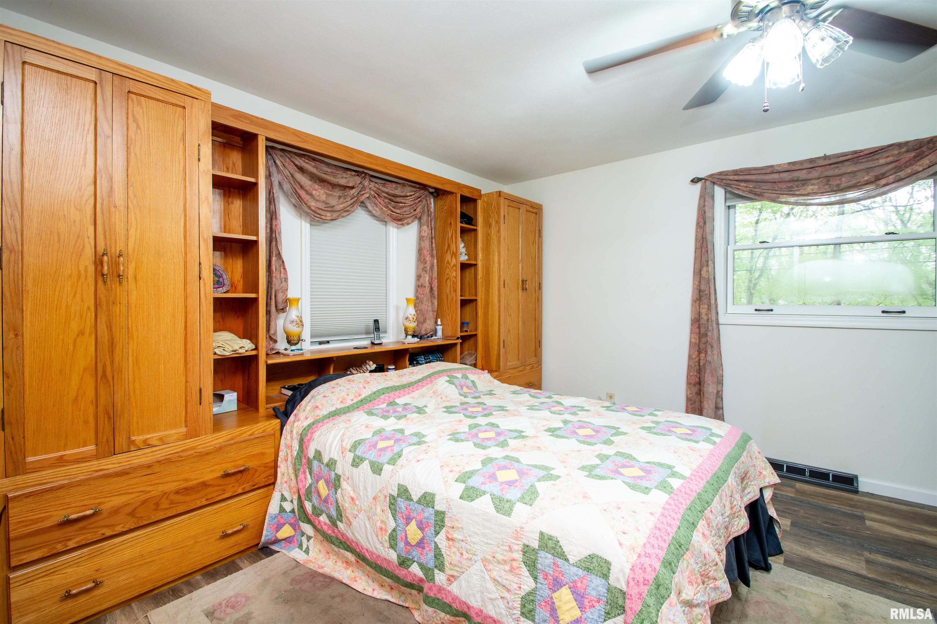 515 W Timber Ridge Drive, Peoria, Illinois image 25