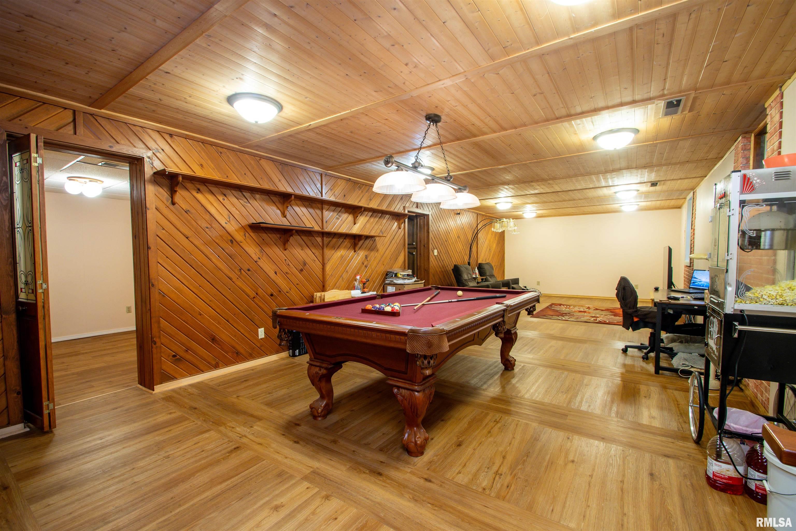 515 W Timber Ridge Drive, Peoria, Illinois image 28