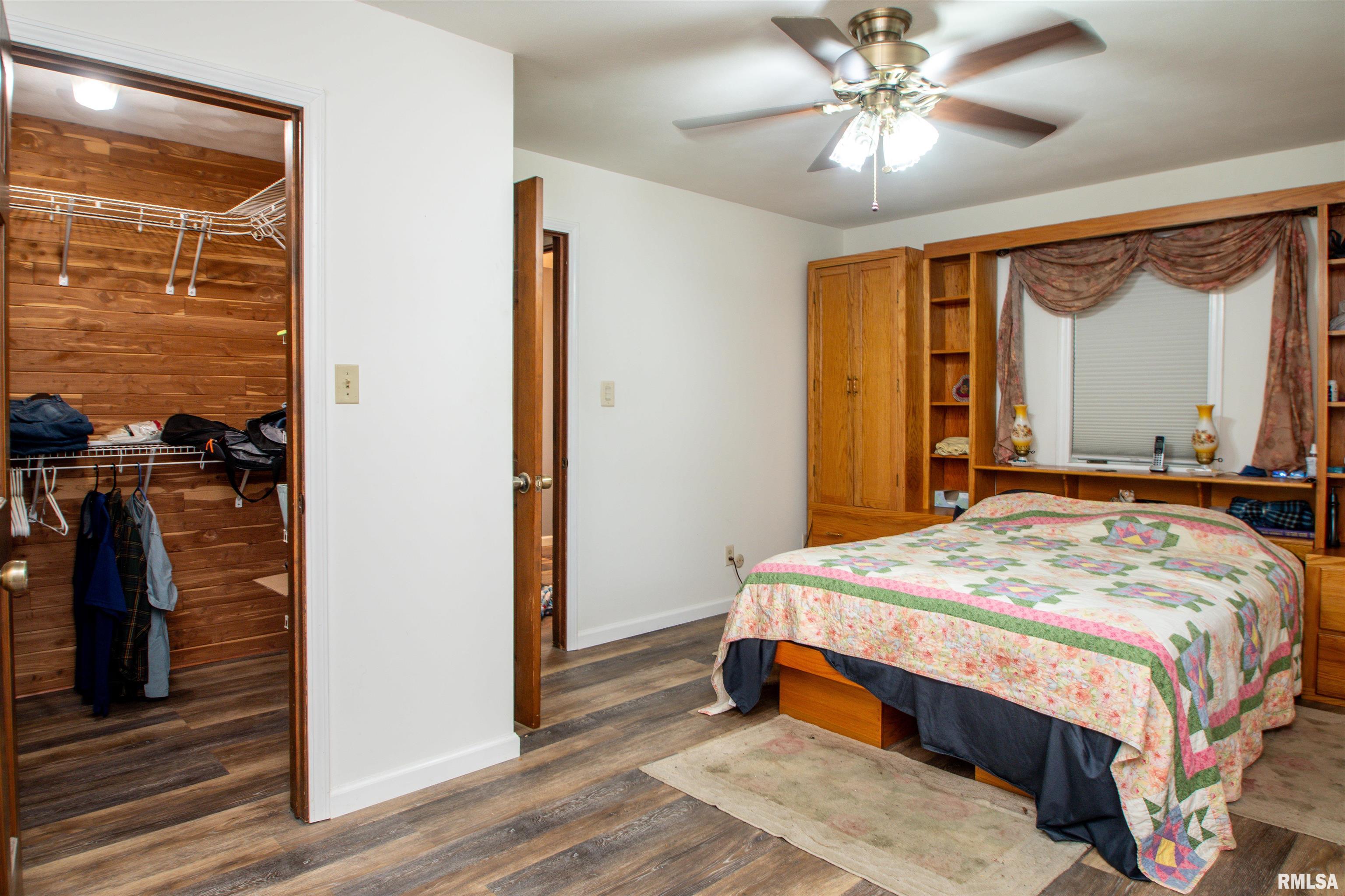 515 W Timber Ridge Drive, Peoria, Illinois image 23