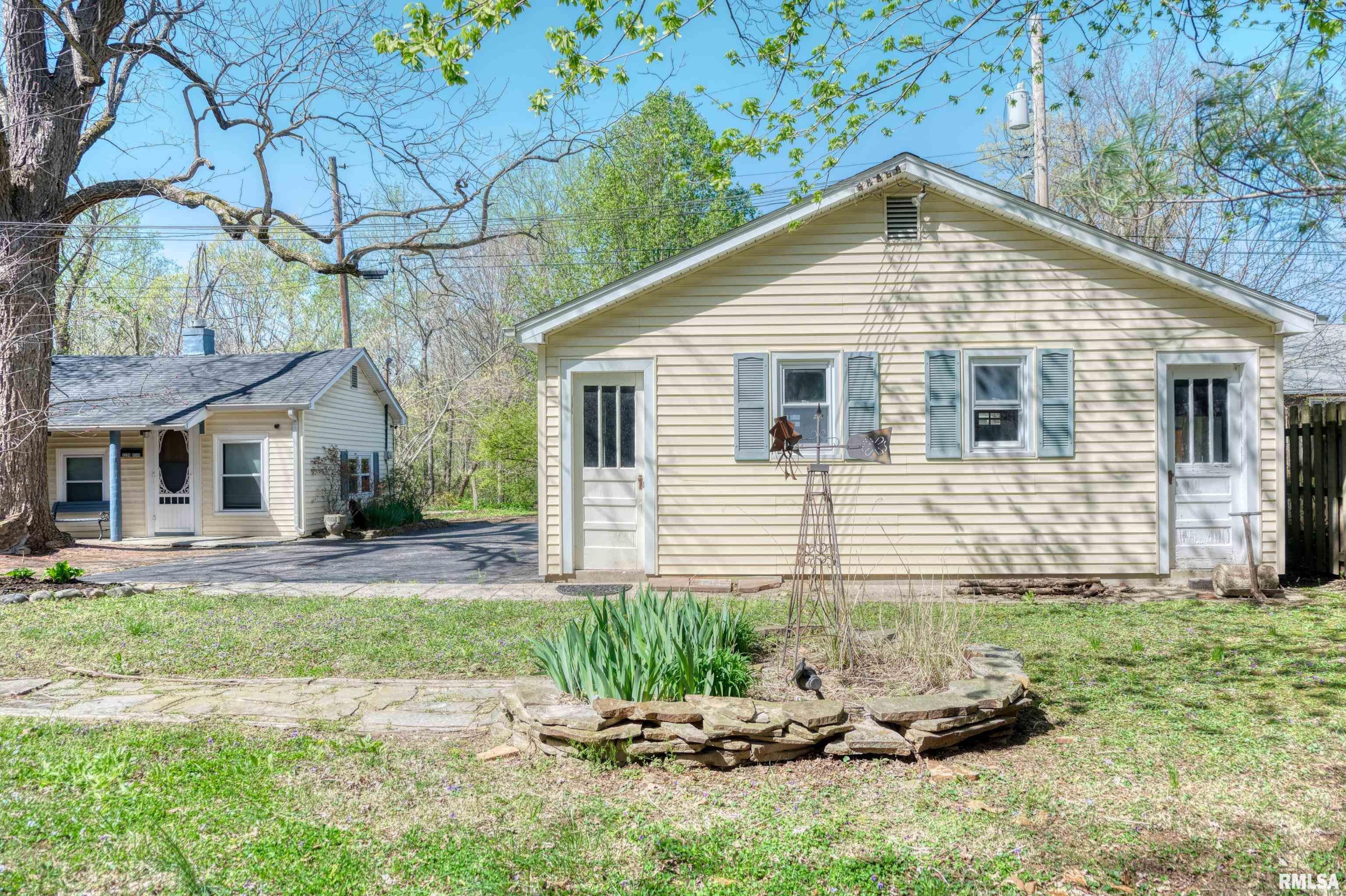 2230 Walnut Street, Murphysboro, Illinois image 5